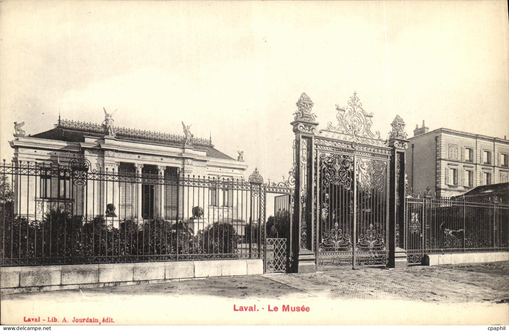 CPA Laval Le Musee
