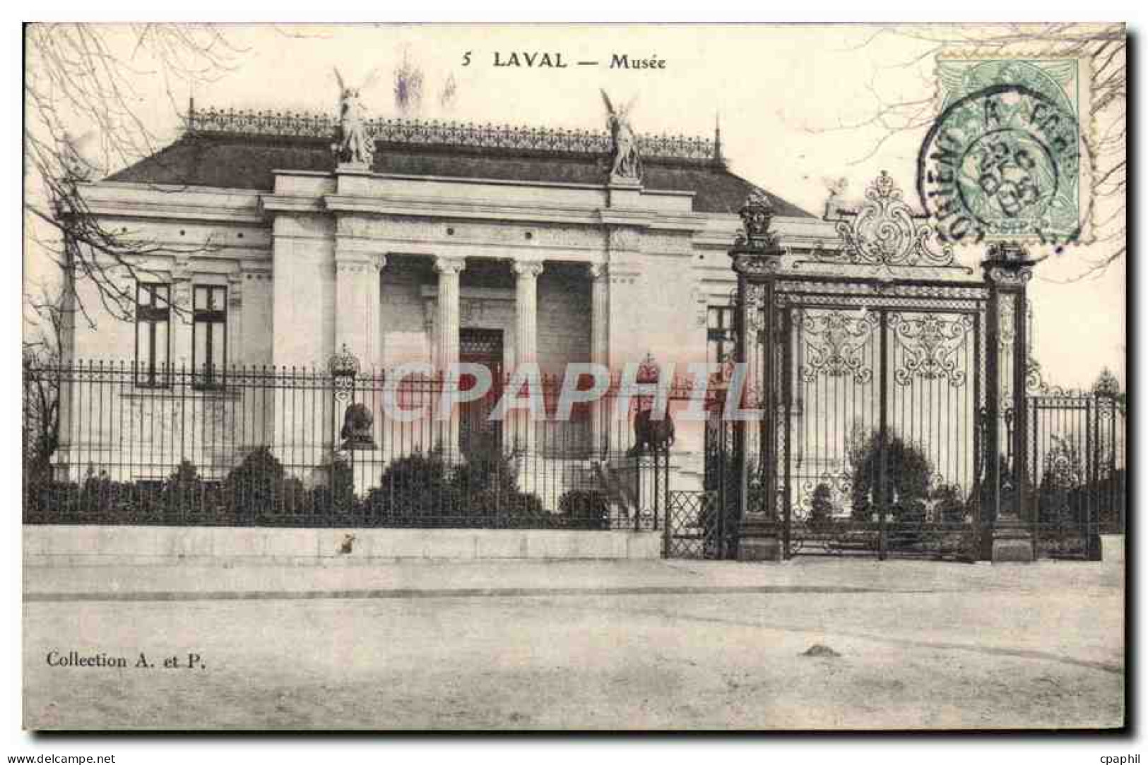 CPA laval Musee