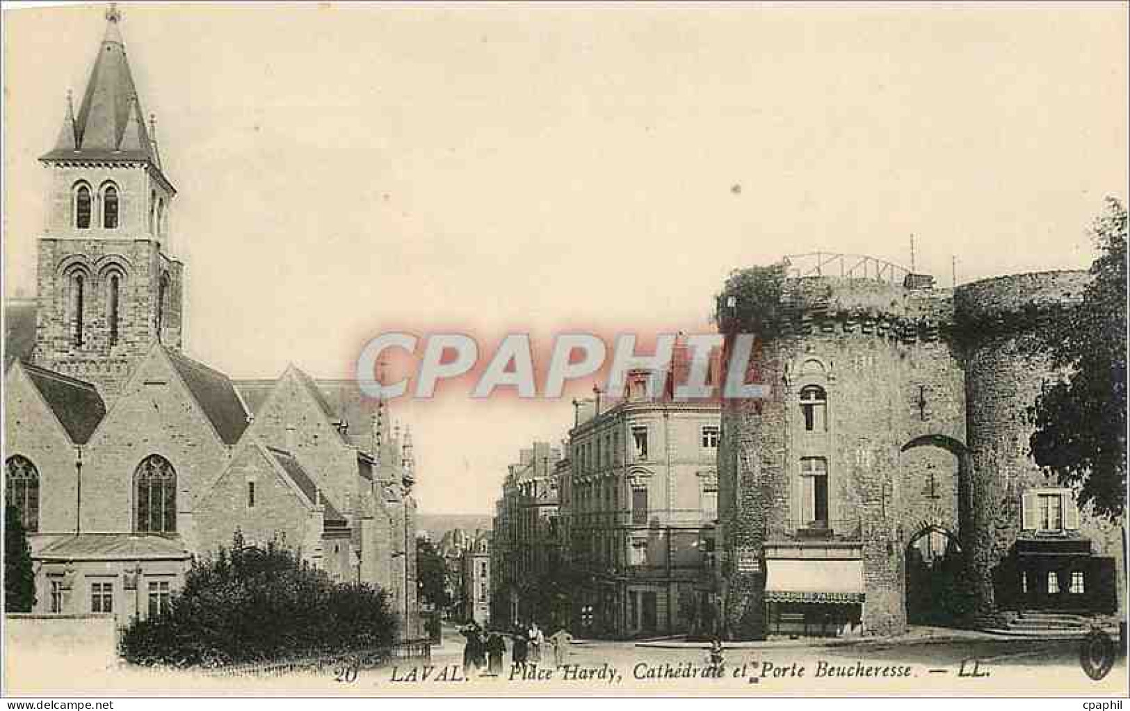 CPA Laval  Place Hardy