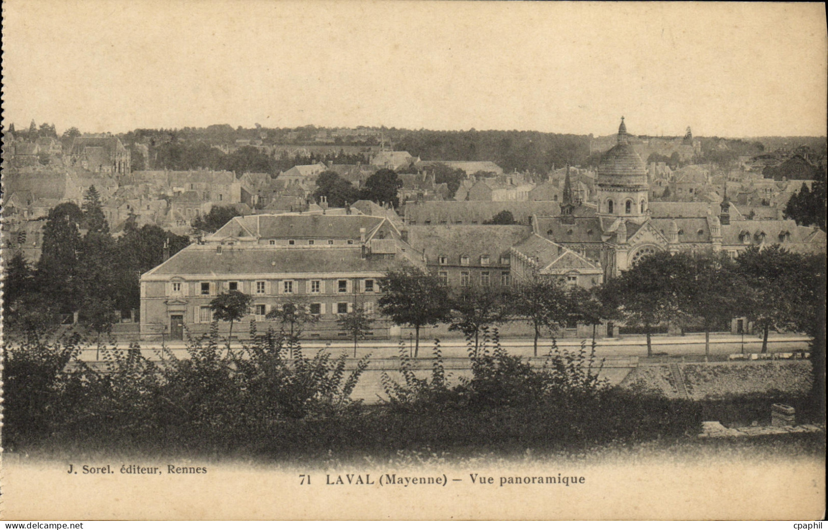 CPA Laval Vue Panoramique