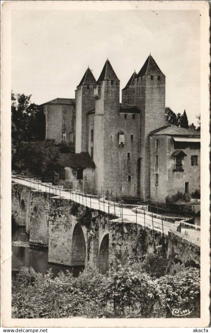 CPA Lavardac Moulin des Tours, Vieux Pont FRANCE (1171738)