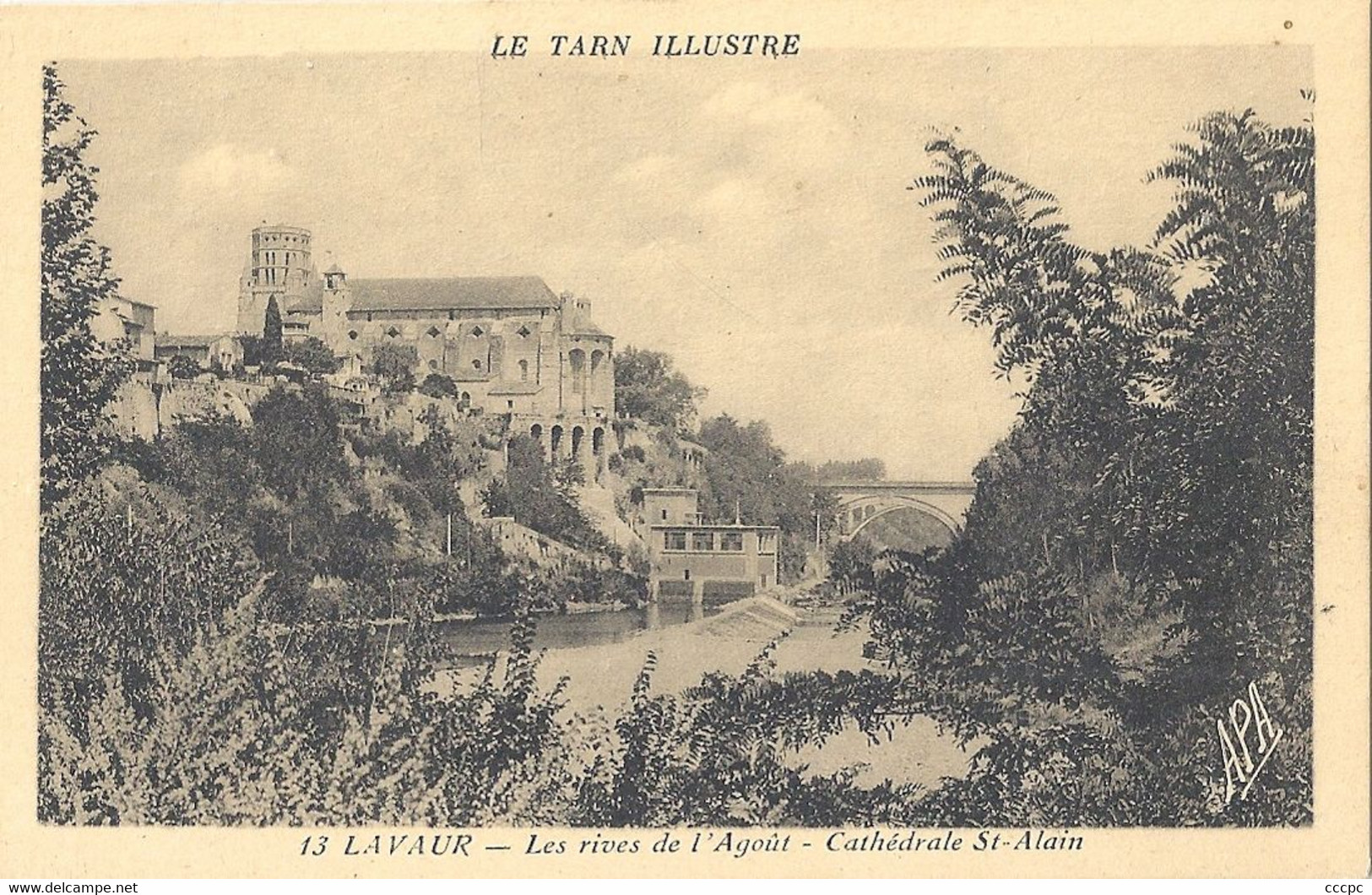 CPA Lavaur Les Rives de l'Agout - Cathédrale St-Alain