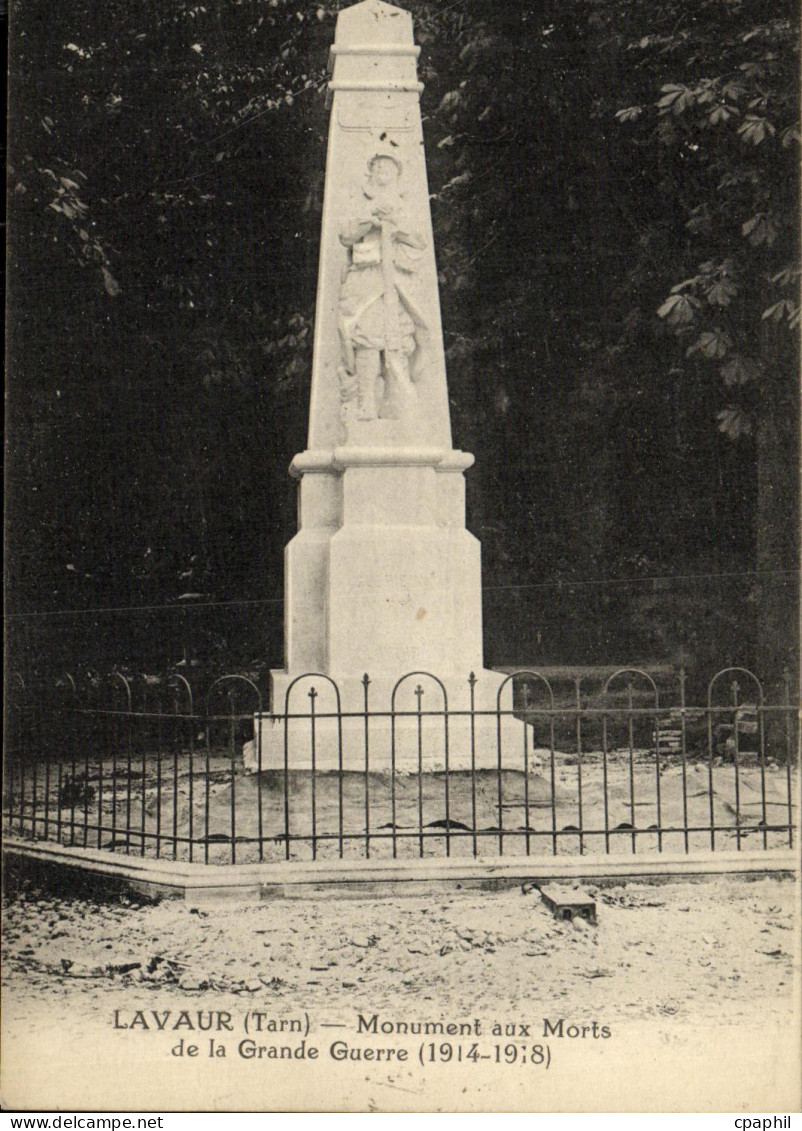 CPA Lavaur Monument aux Morts de la Grande Guerre Militaria