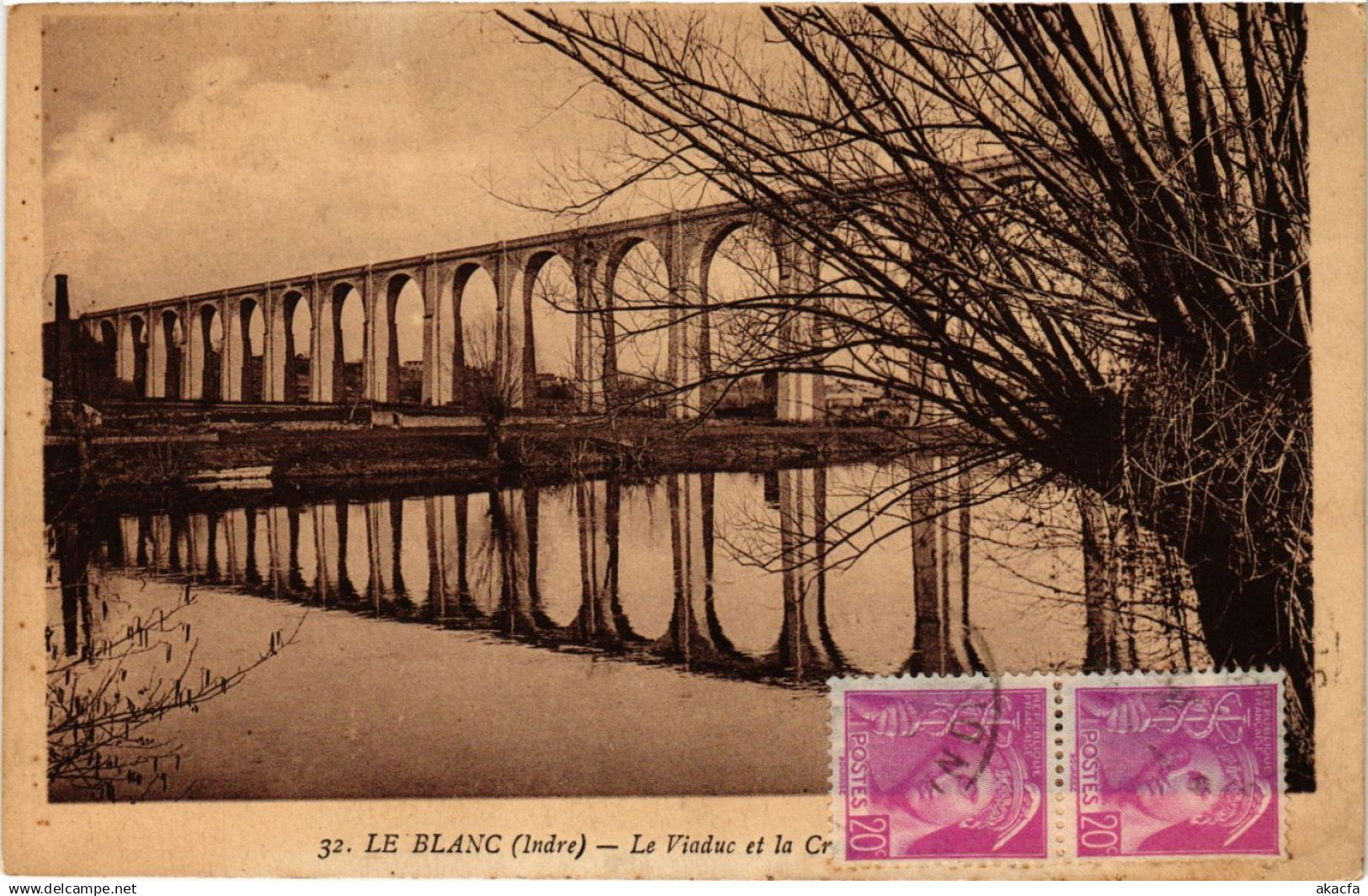 CPA Le BLANC - Le Viaduc (350452)