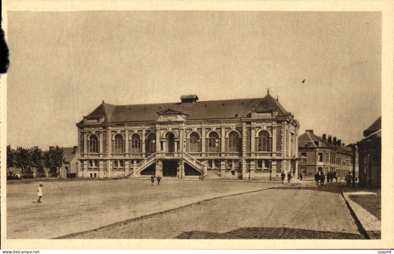 CPA Le Cateau salle des Fetes