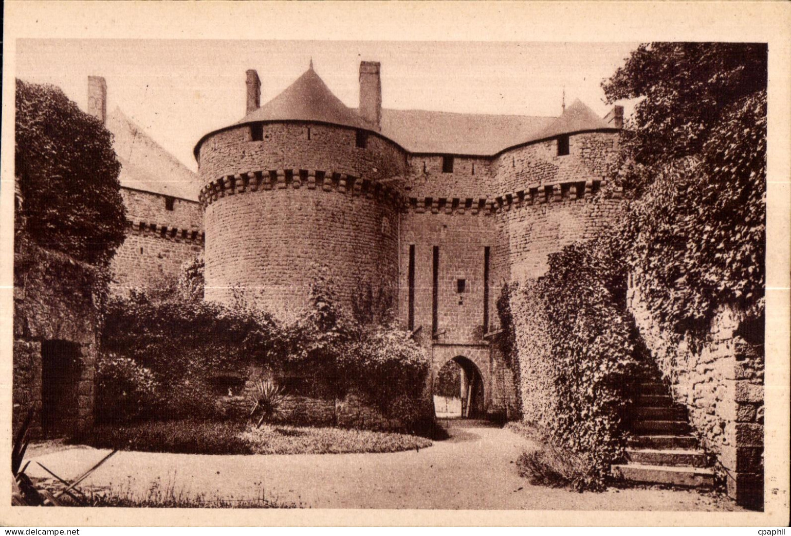 CPA Le Chateau de Lassay