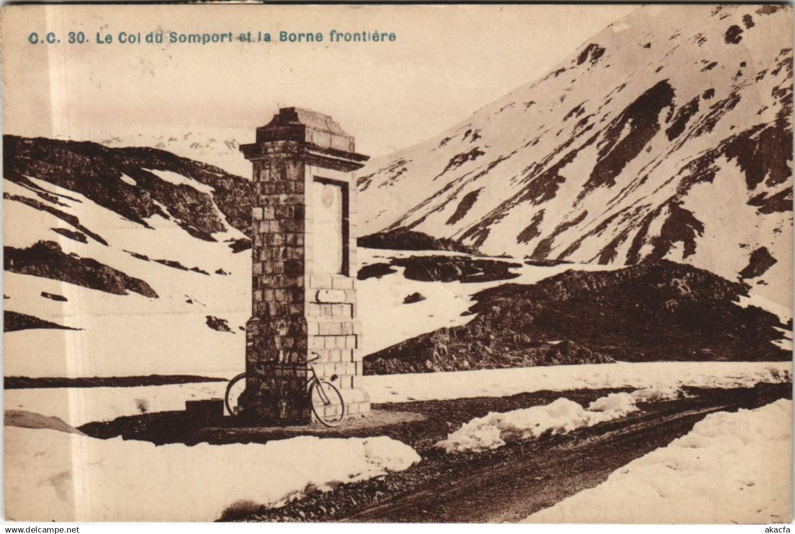 CPA Le Col du Somport et la Borne Frontiere (1163930)