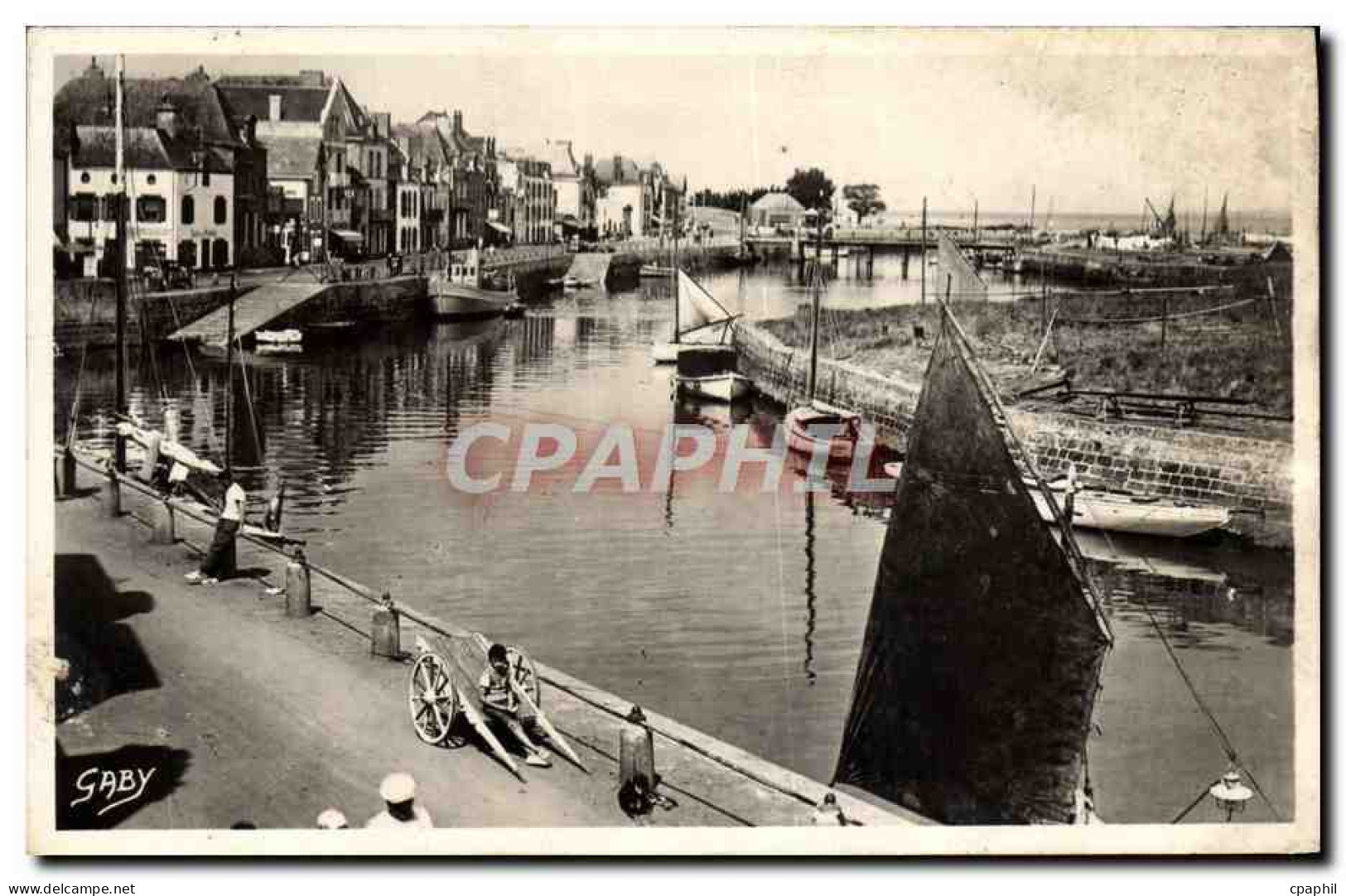 CPA Le Croisic Le port Bateau