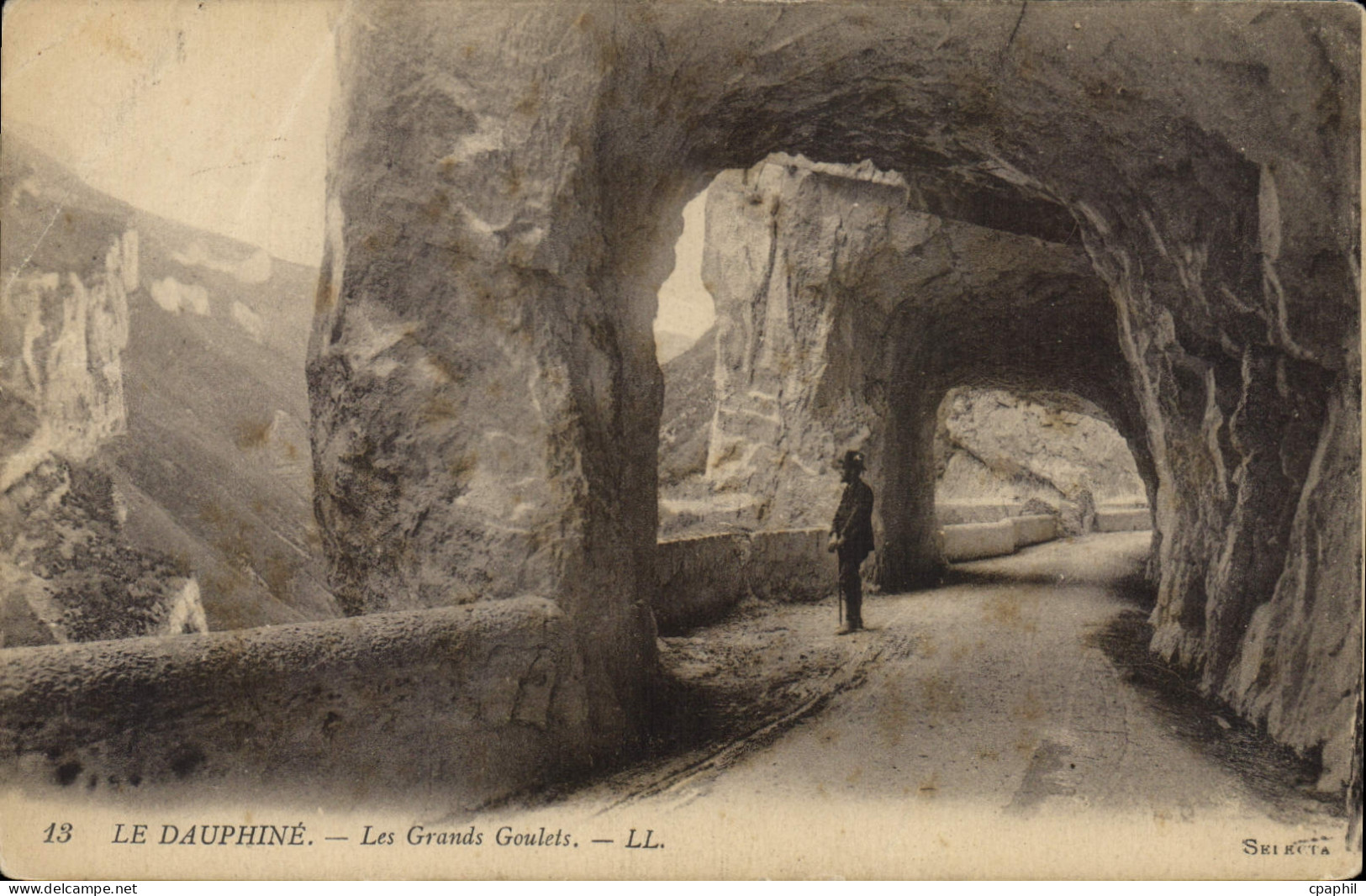 CPA Le Dauphine Les Grands Goulets