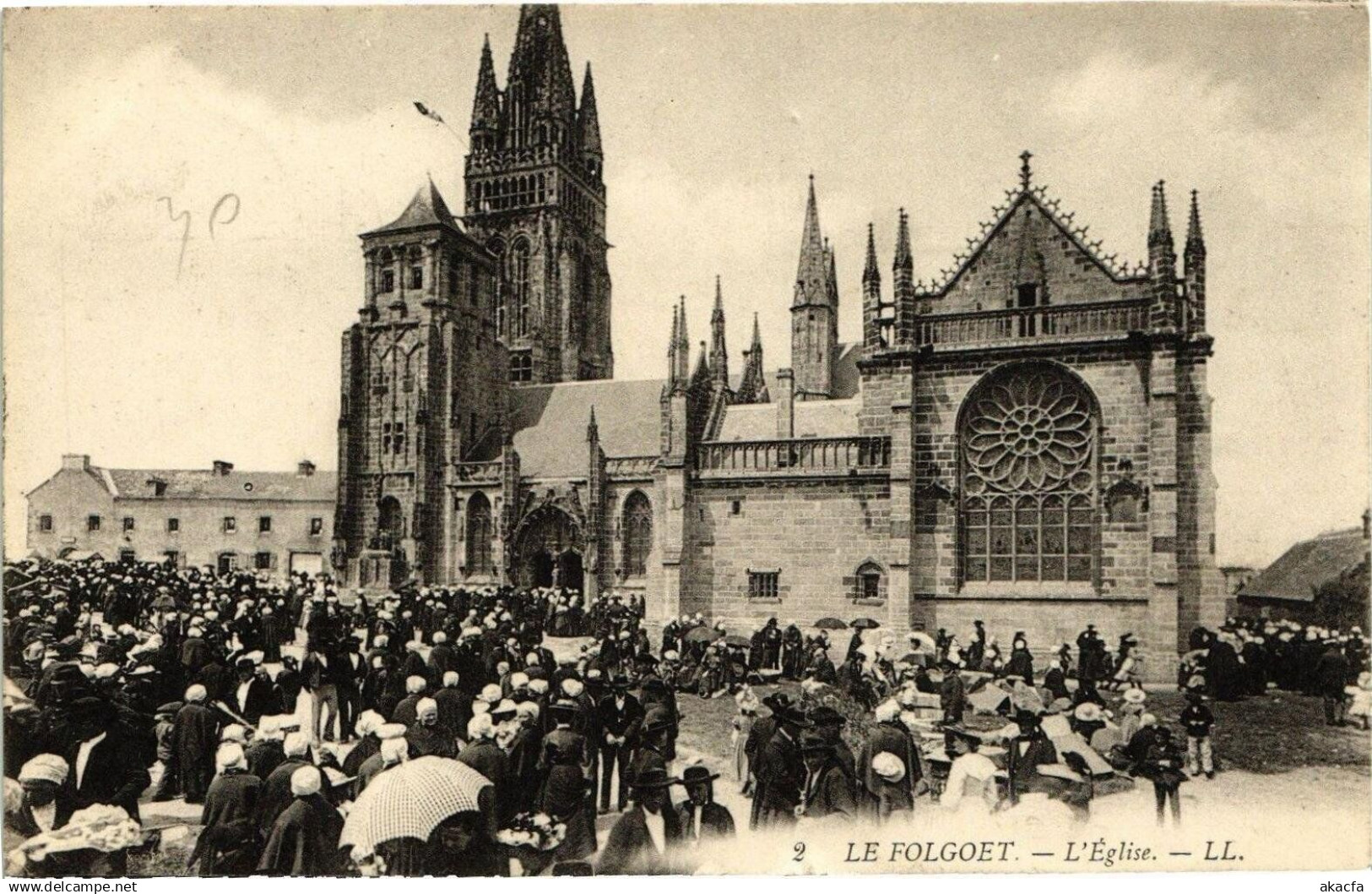 CPA Le FOLGOET - L'Église (206976)