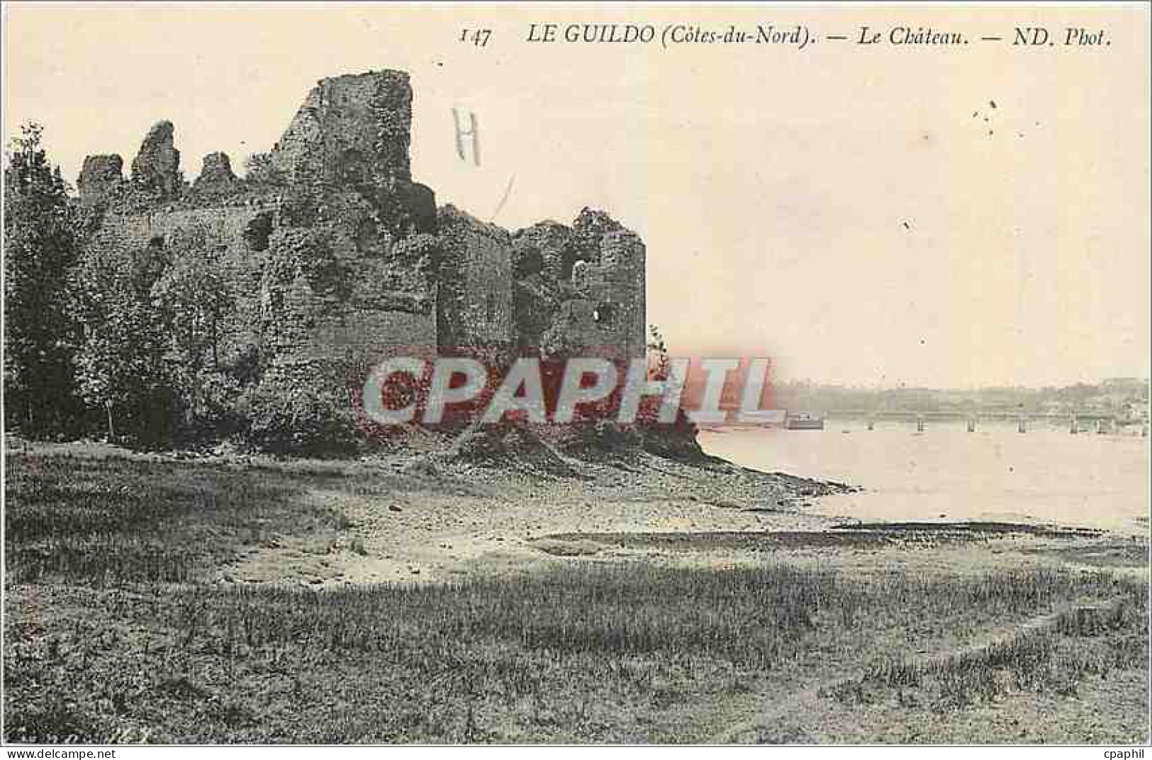 CPA Le Guildo Cotes du Nord Le Chateau