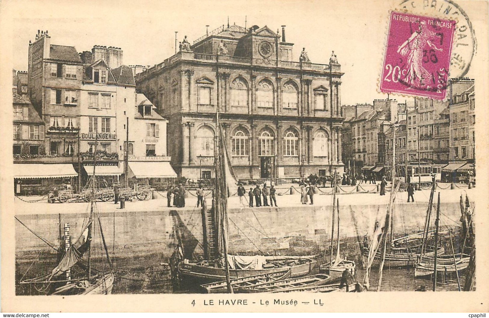 CPA Le Havre le Musee Bateaux