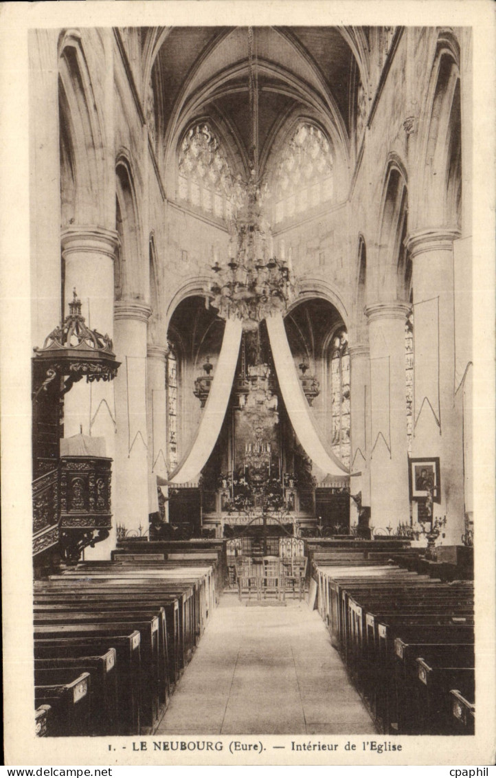 CPA Le Neubourg Interieur De I'Eglise
