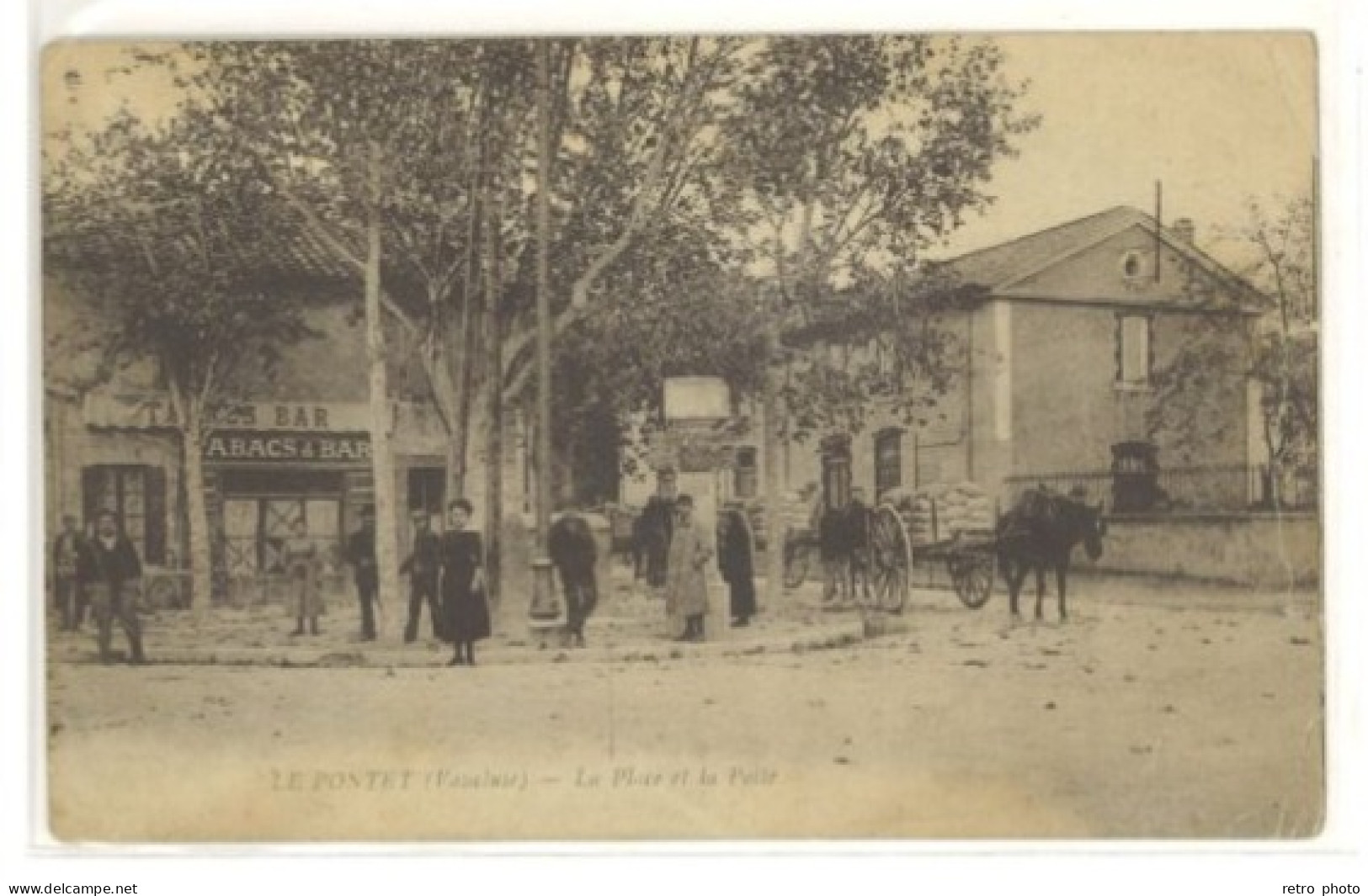 Cpa Le Pontet - La Place et la Poste  (état)