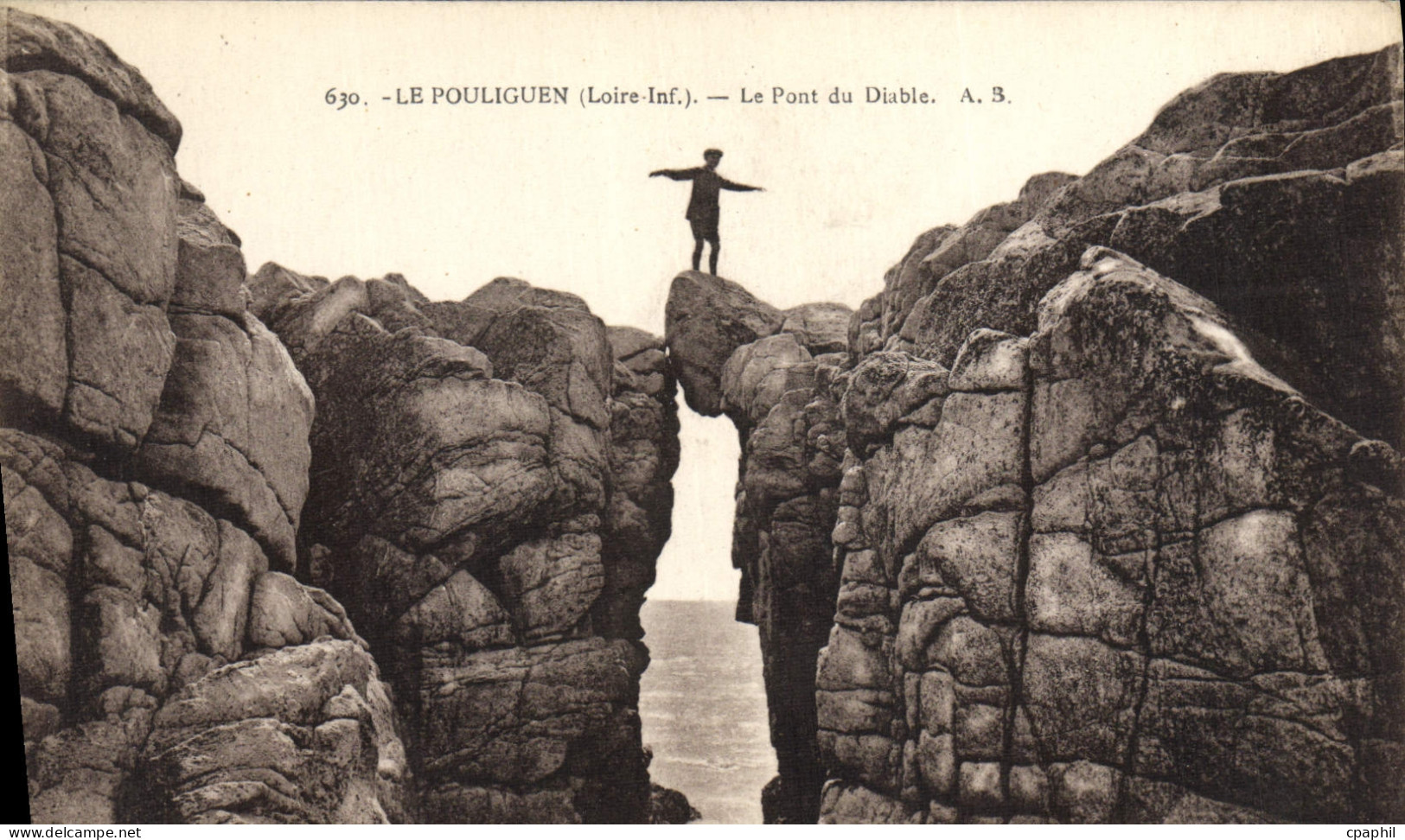 CPA Le Pouliguen Le Pont du Diable