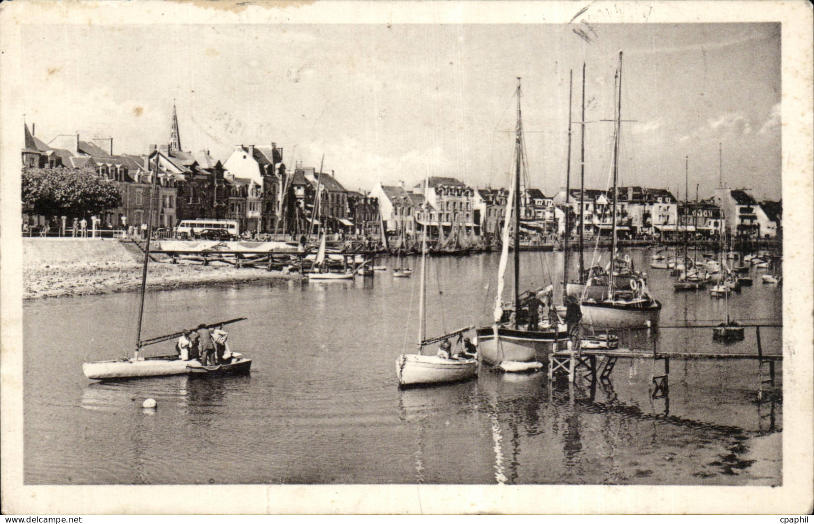 CPA Le Pouliguen Le port