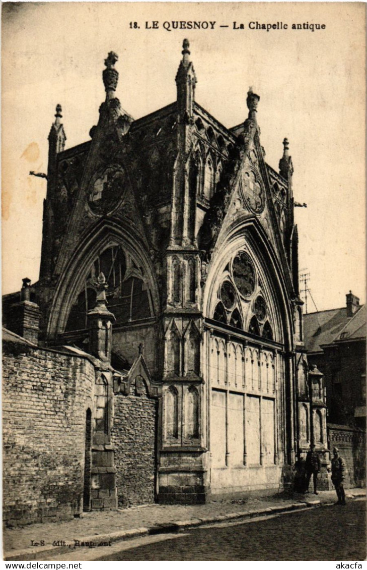 CPA Le QUESNOY - La Chapelle antique (513412)