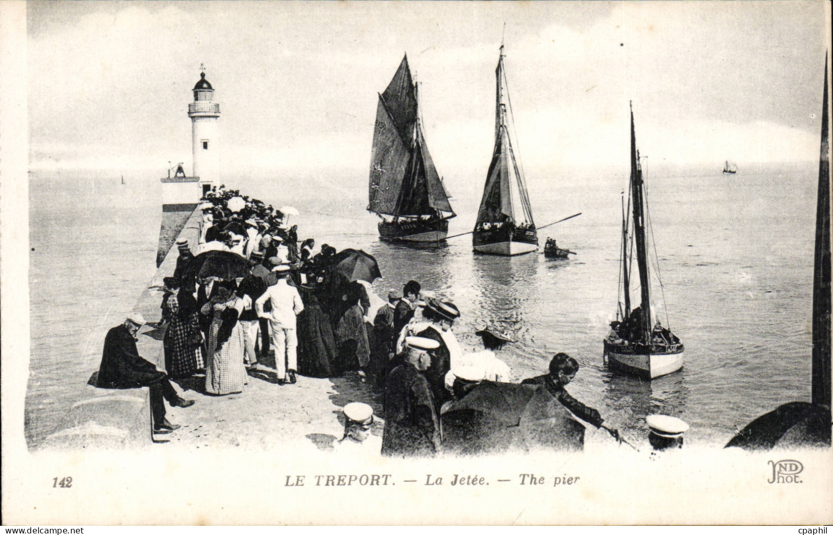 CPA Le Treport La jetee