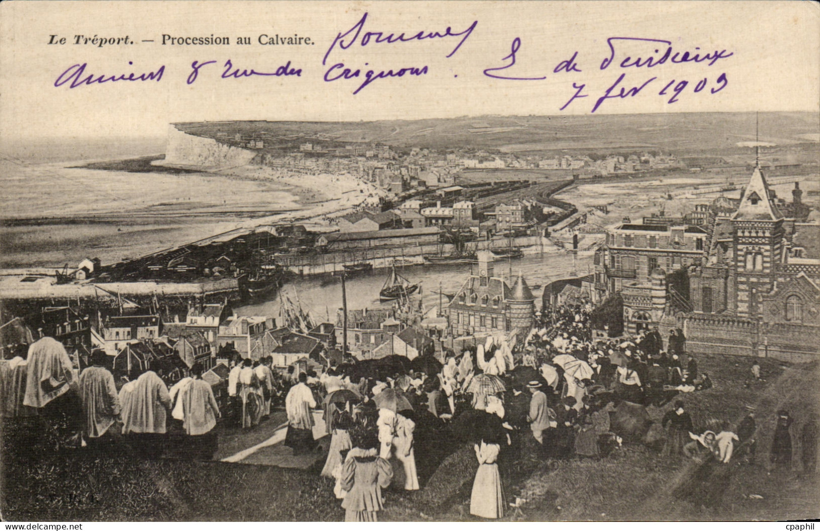 CPA Le Treport Procession Au Calvaire
