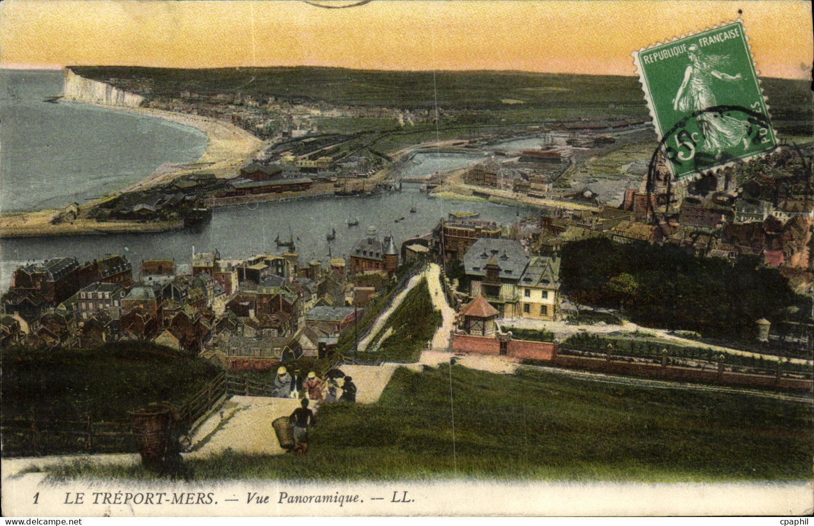 CPA Le Treport Vue Panoramique