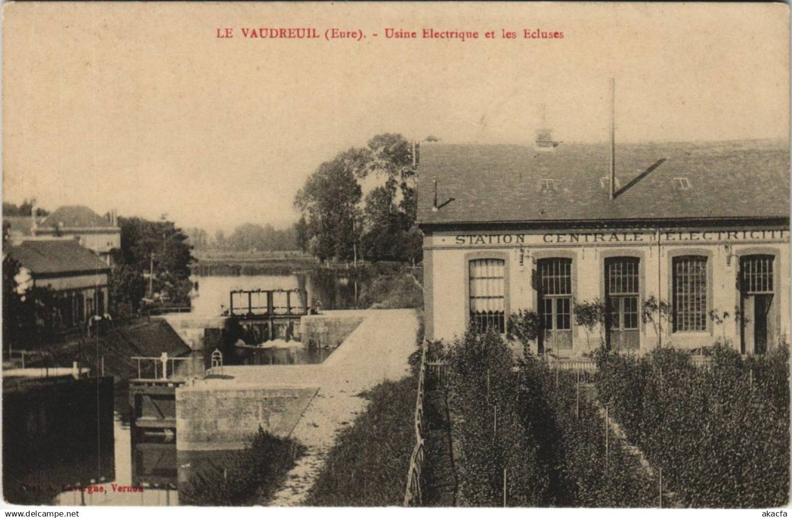 CPA LE VAUDREUIL Usine Electrique et les Ecluses (1149774)