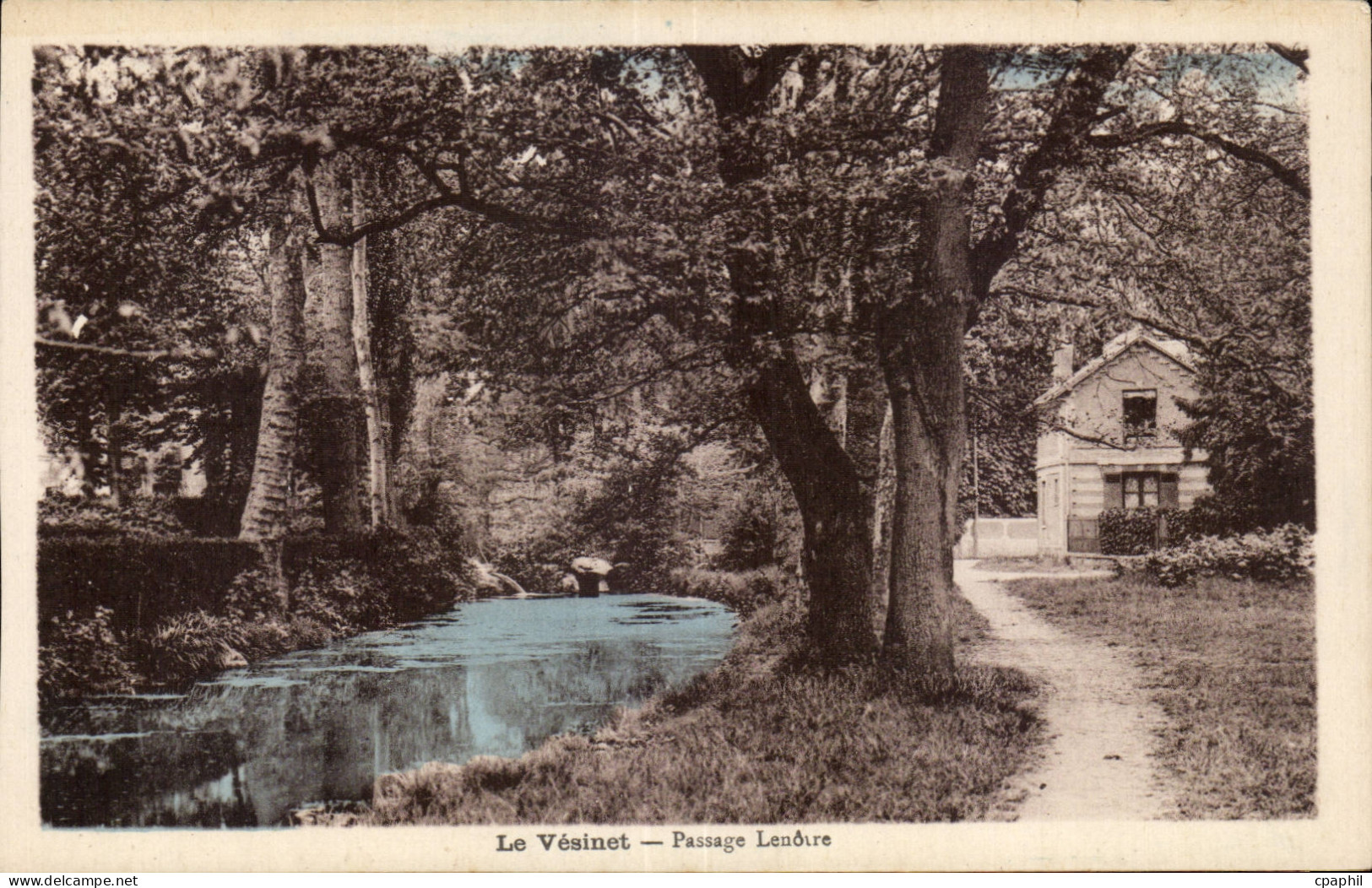 CPA Le Vesinet Passage Lenotre