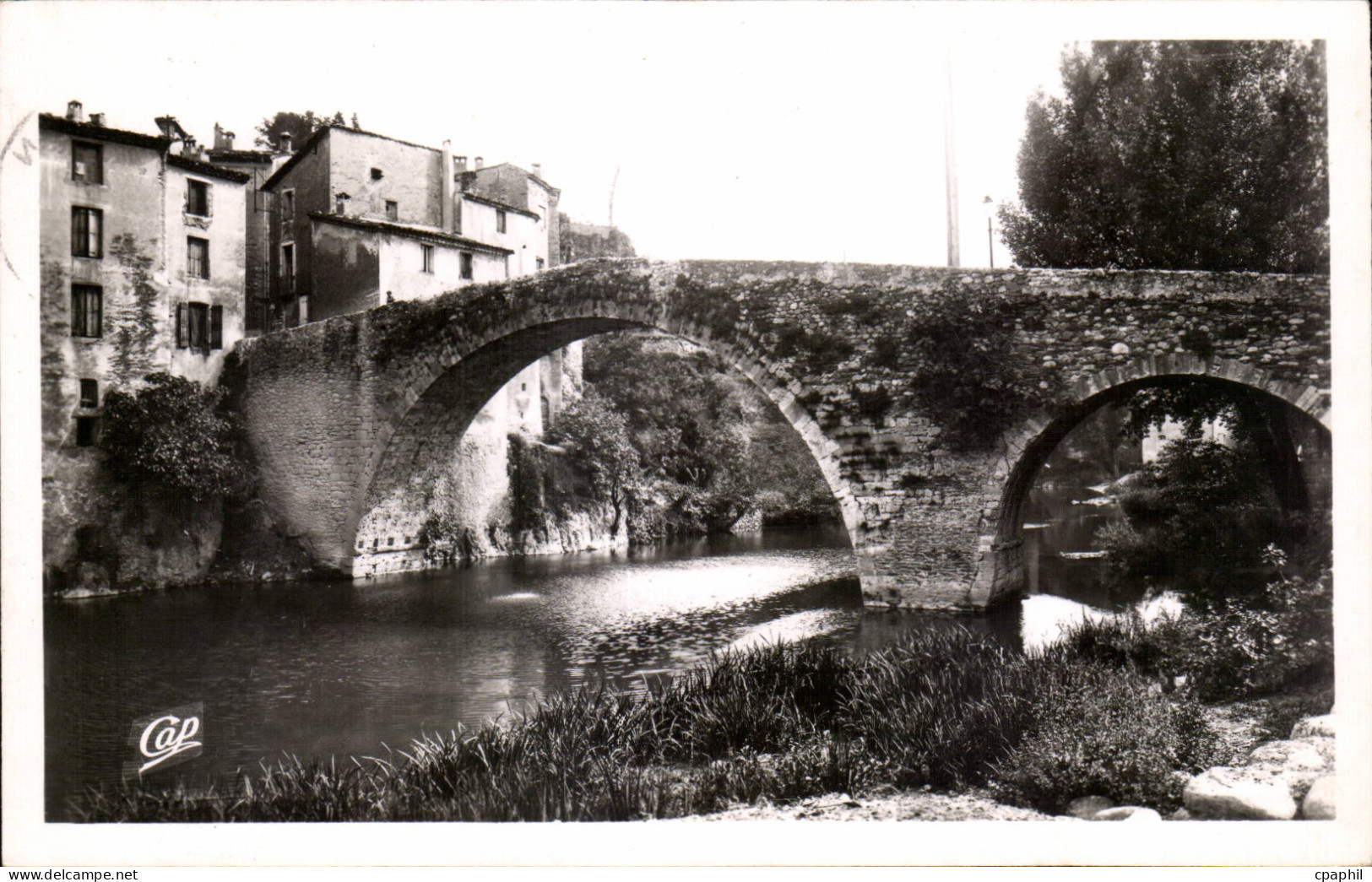 CPA Le Vigan Le Vieux Pont Gothique