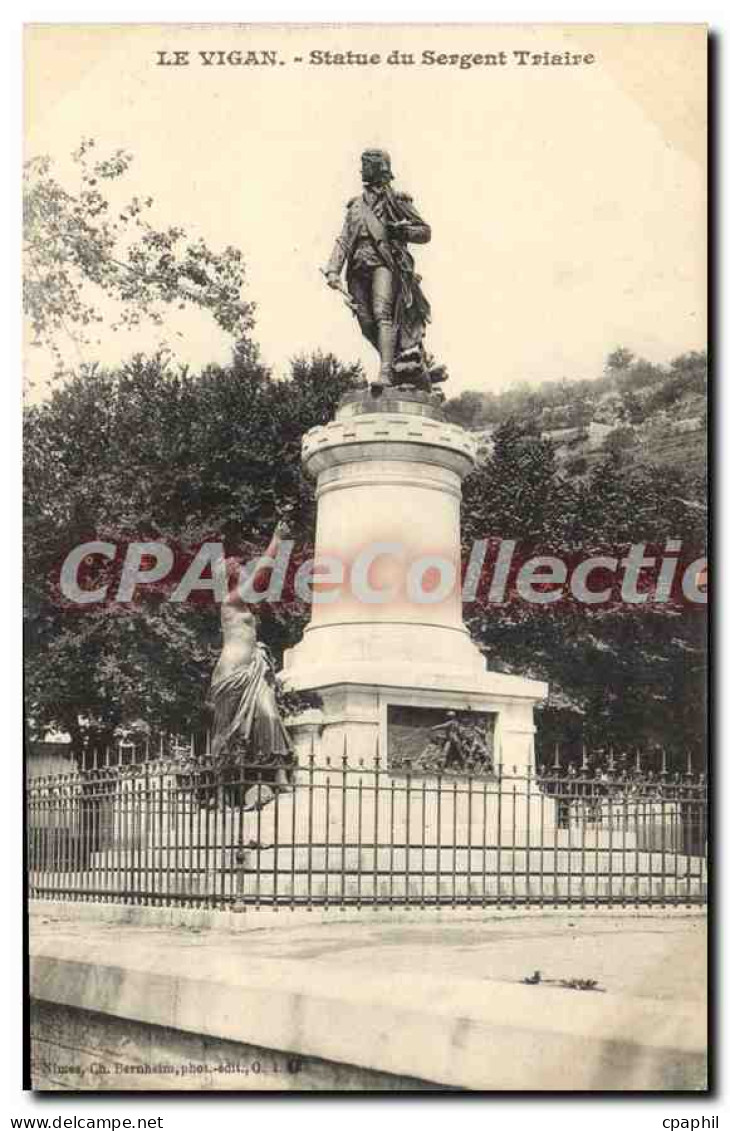 CPA Le Vigan Statue Du Sergent Triaire