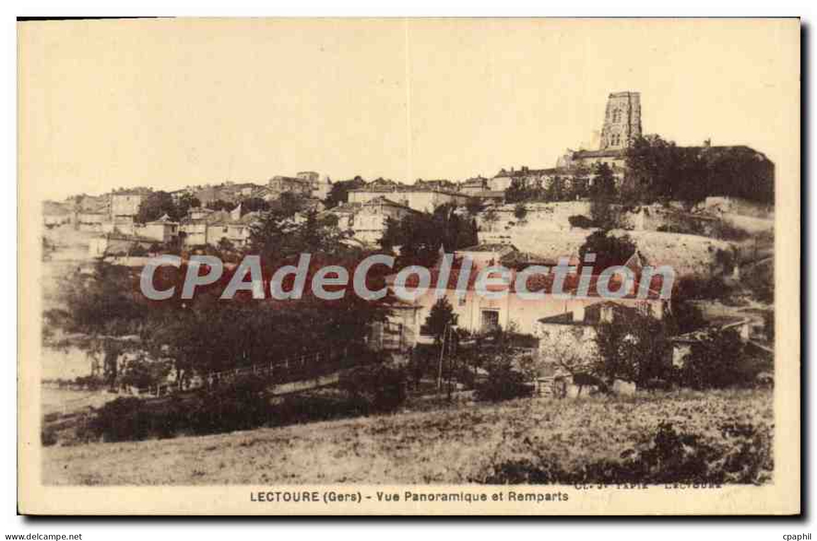 CPA Lectoure Vue Panoramique Et Remparts
