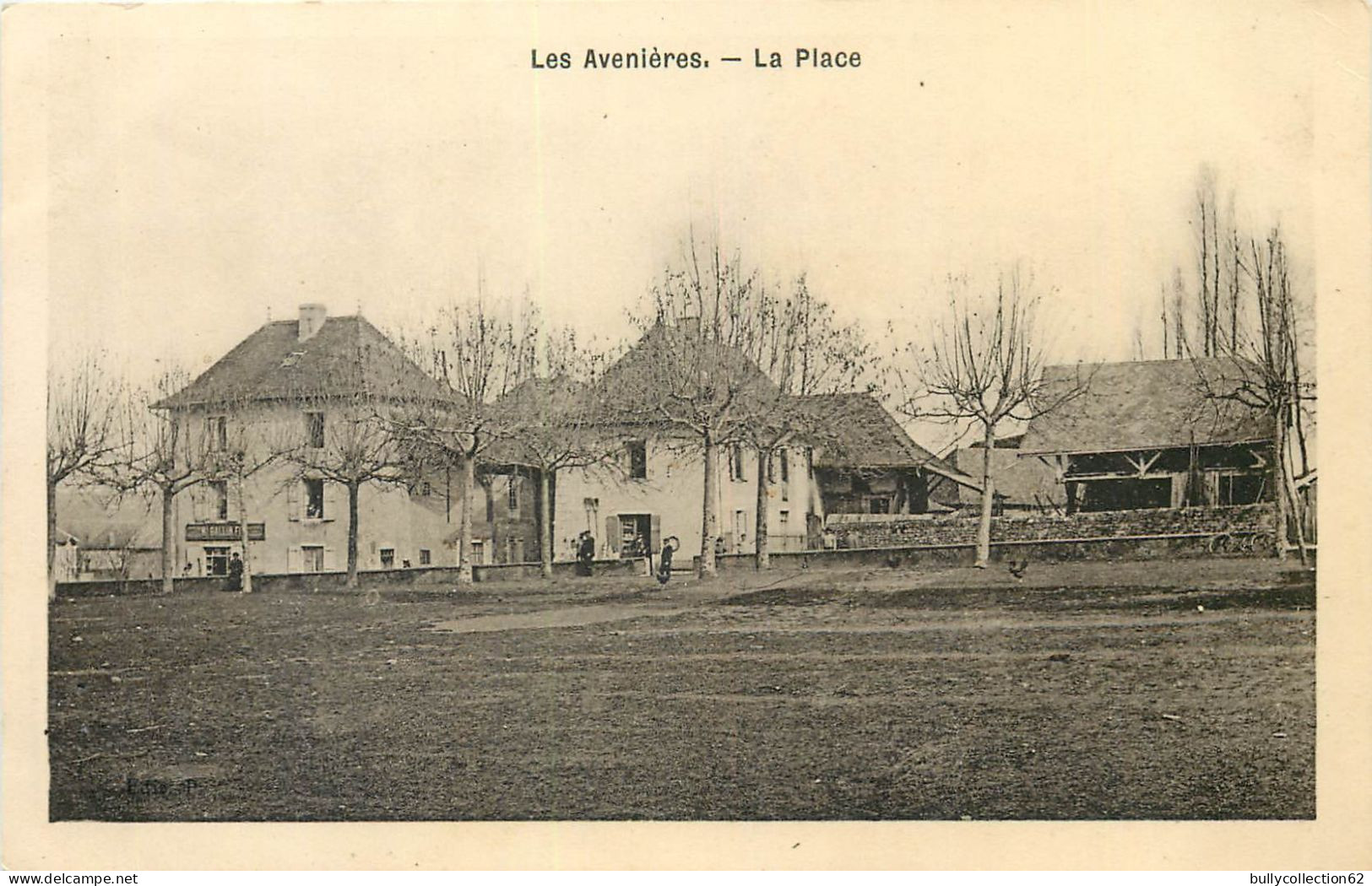 CPA Les Avenières 38/61