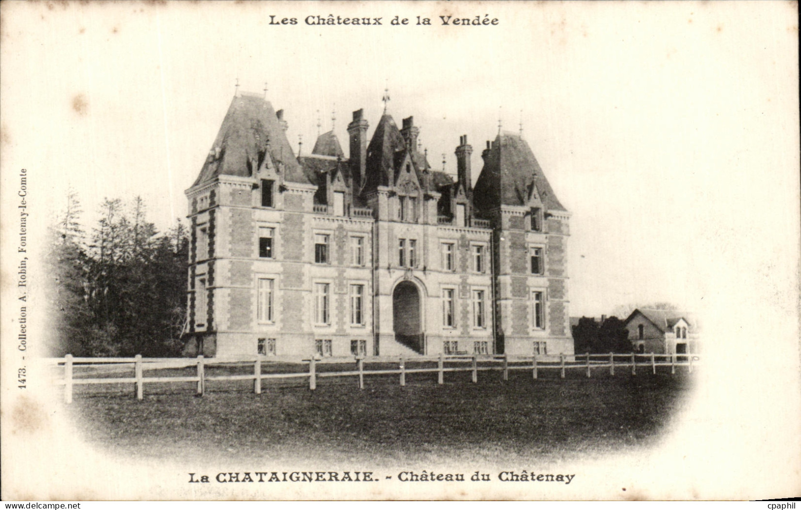 CPA Les Chateaux De La Vendee La Chataigneraie Chateau Du Chatenay