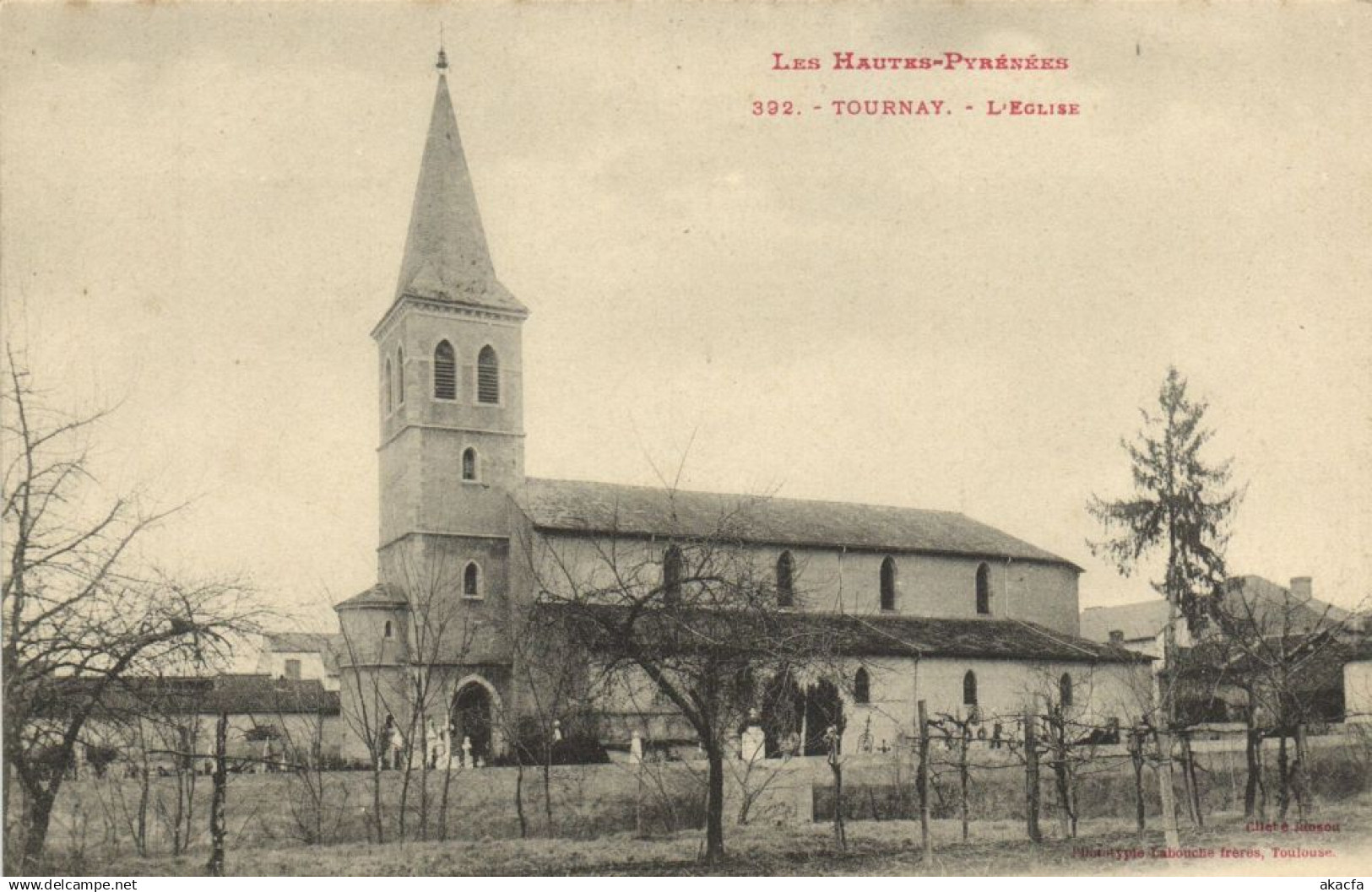 CPA Les Hautes-Pyrenées Tournay - L'Église (172831)