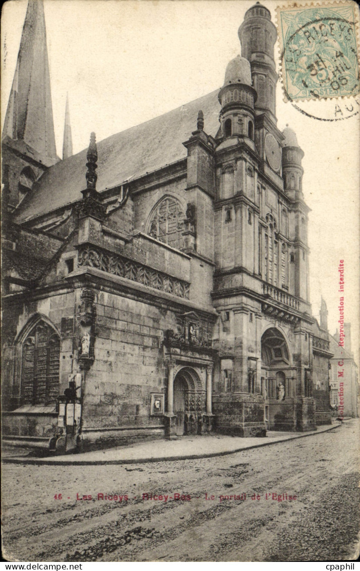 CPA Les Riceys Le portail de l'eglise
