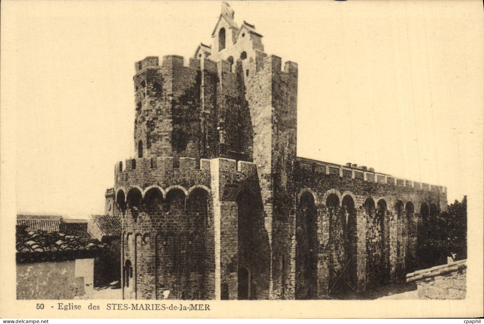CPA Les Saintes Maries de la Mer Eglise