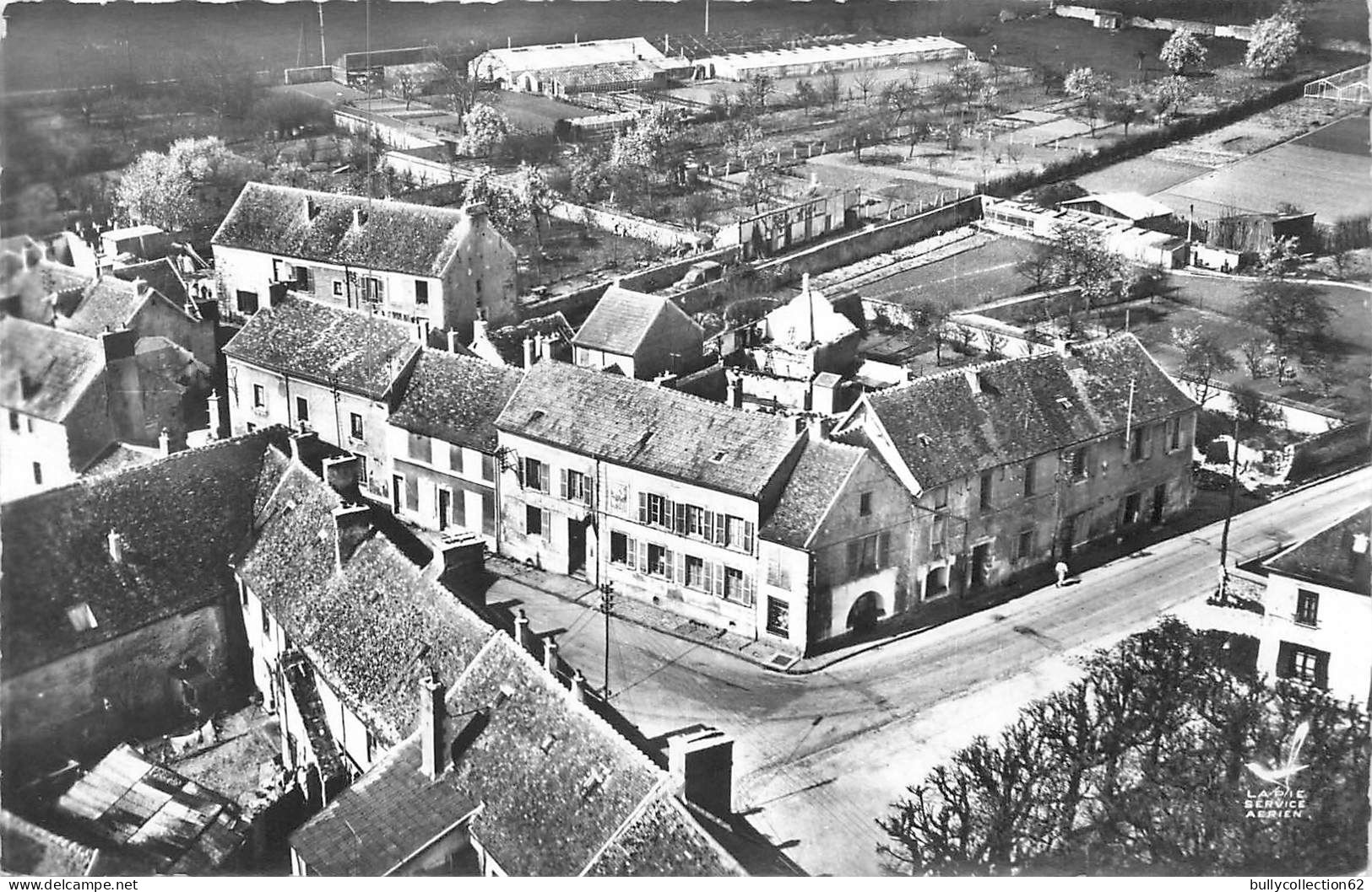 CPA Lesigny 77/282