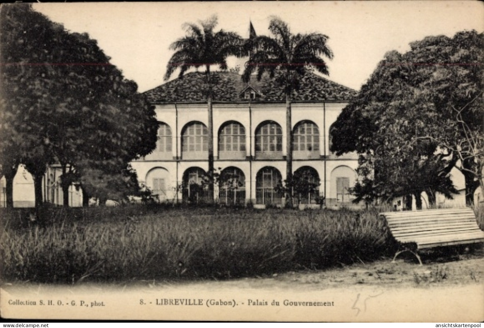 CPA Libreville Gabun, Palais du Gouvernement, Gabon, Fotografische Ansicht