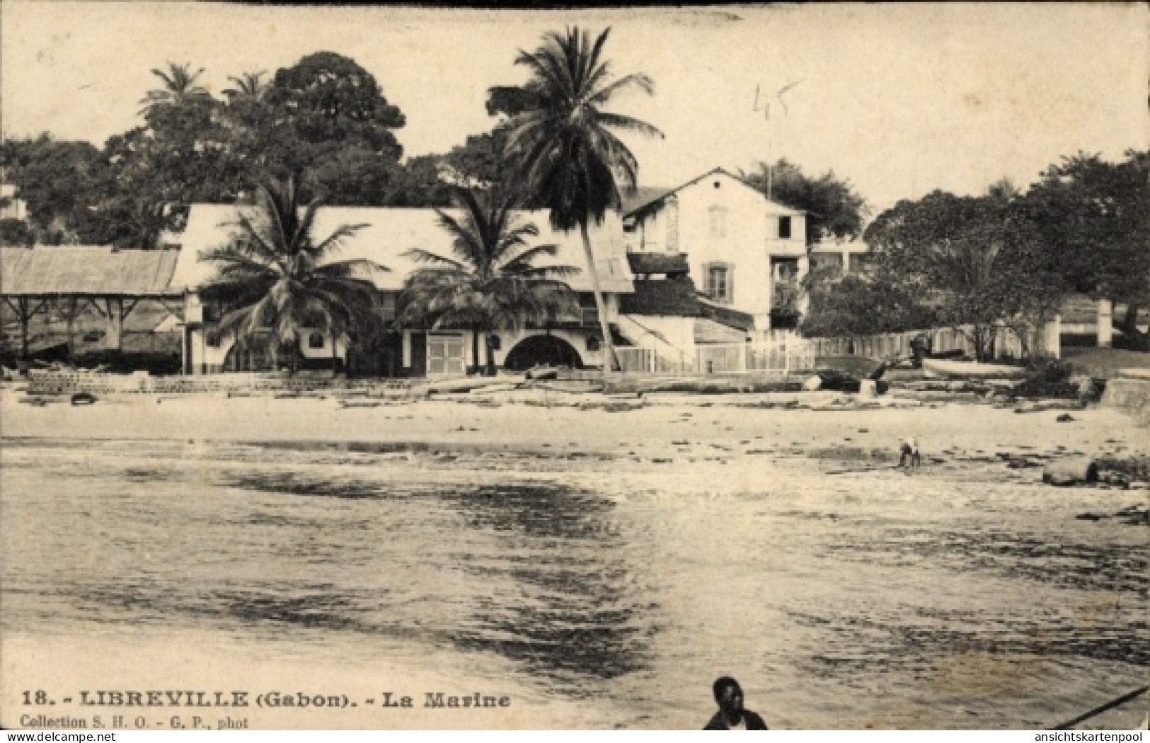 CPA Libreville Gabun, Strandansicht, Gebäude, Palmen, Wasser, Gabun
