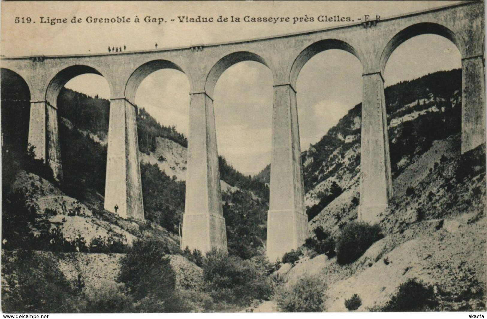 CPA Ligne de GRENOBLE a GAP - Viaduc de la Casserye pres CLELLES (123914)