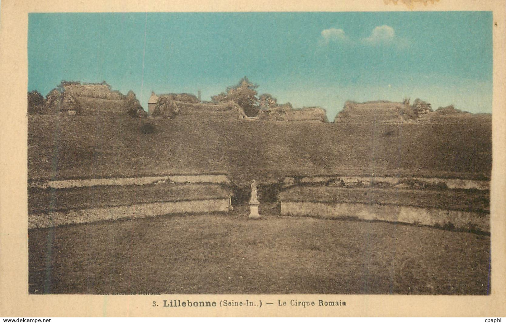 CPA Lillebonne (Saine In) Le Cirque Romais