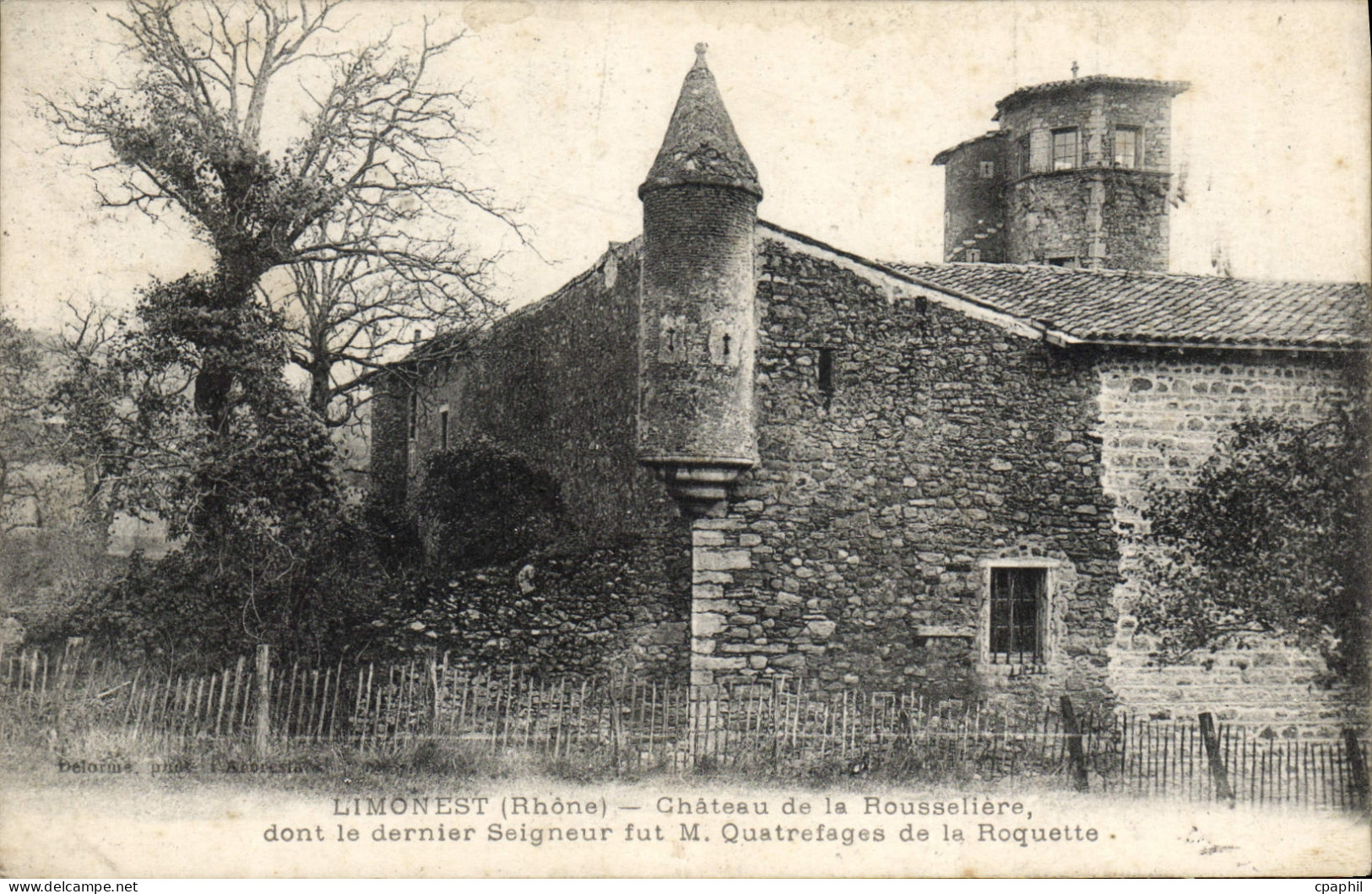 CPA Limonest Rhone Chateau de la Roussellere dont le dernier fut M Quatrefages de la Roquette