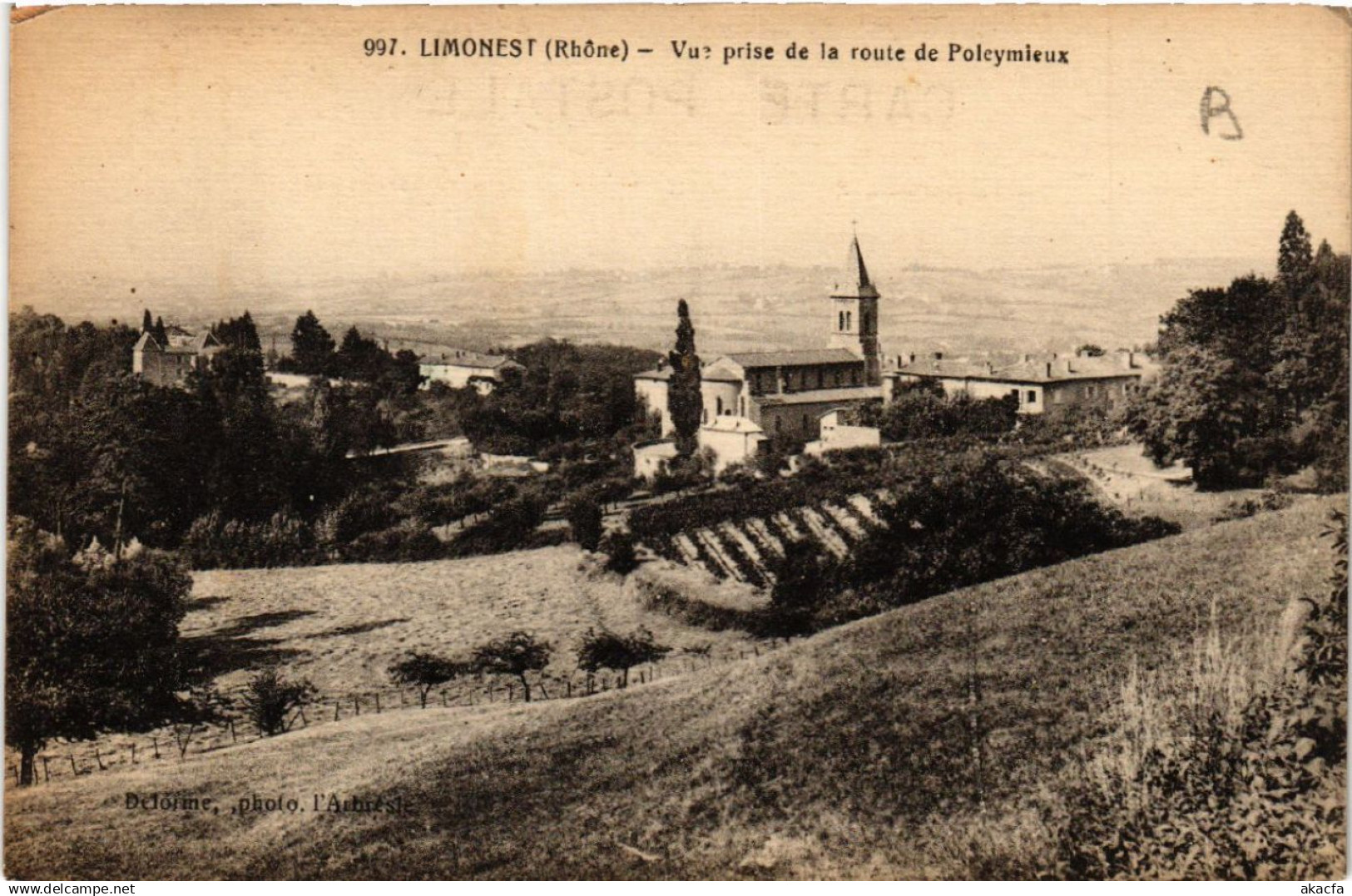 CPA LIMONEST Vue prise de la route de POLEYMIEUX (461705)