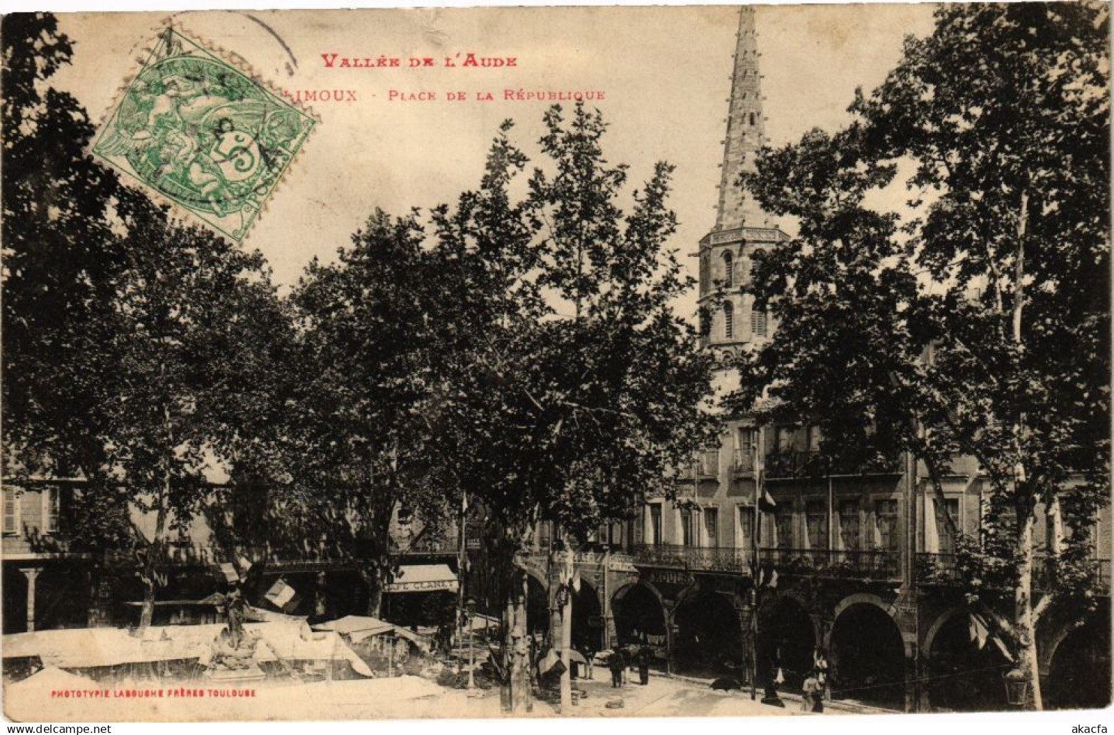 CPA LIMOUX-Place de la République (261346)
