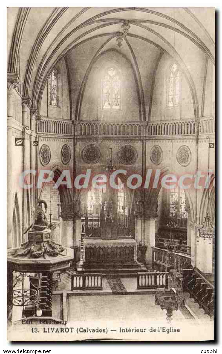 CPA Livarot Calvados interieur de l'eglise