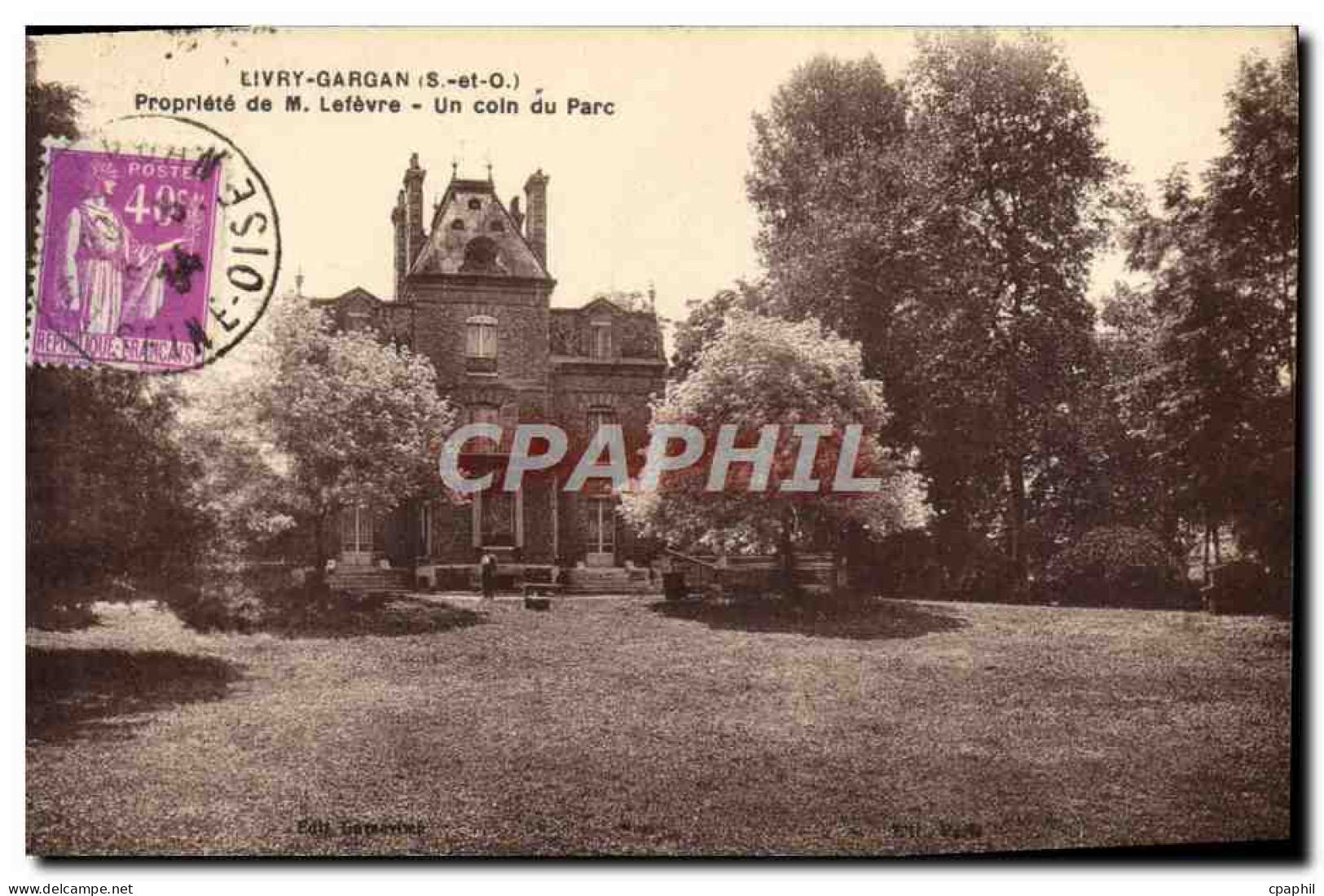 CPA Livry Gargan Propriete de Mr lefevre Un Coin du Parc
