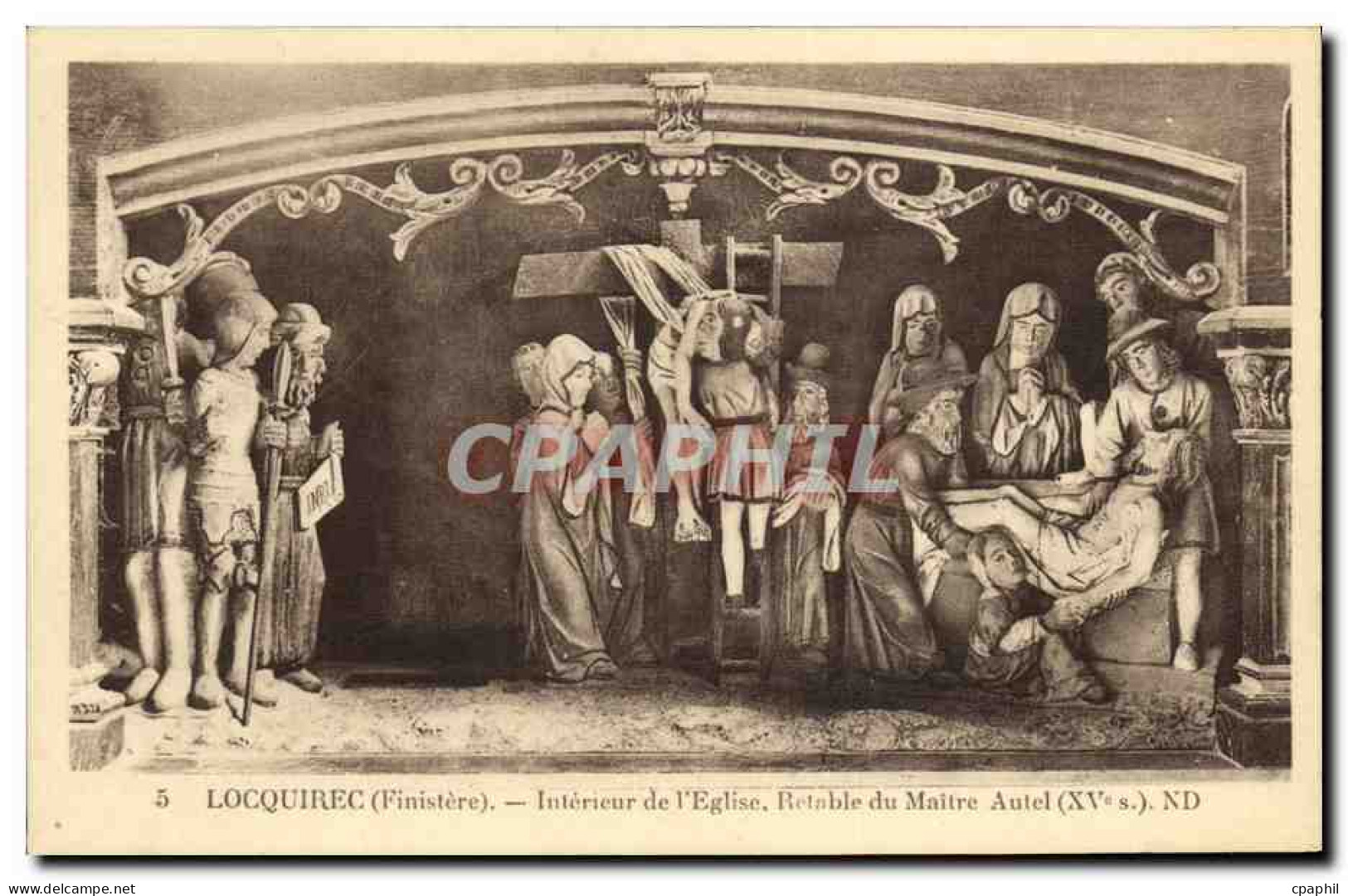 CPA Locquirec Interieur de l Eglise Relable du Maitre Autel