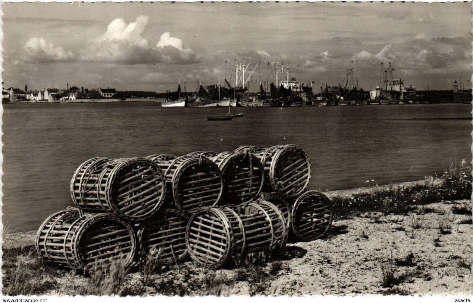 CPA Loctudy- le port FRANCE (1026694)