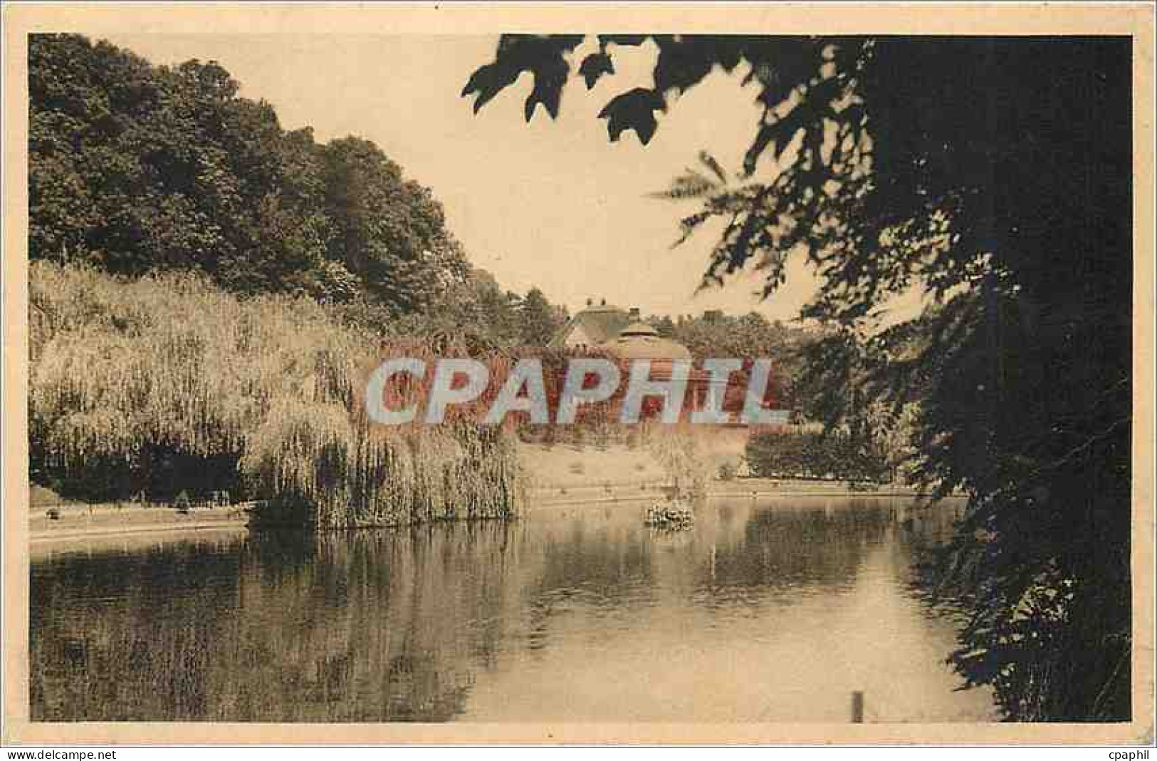 CPA Longwy Bas Le Parc L'Etang