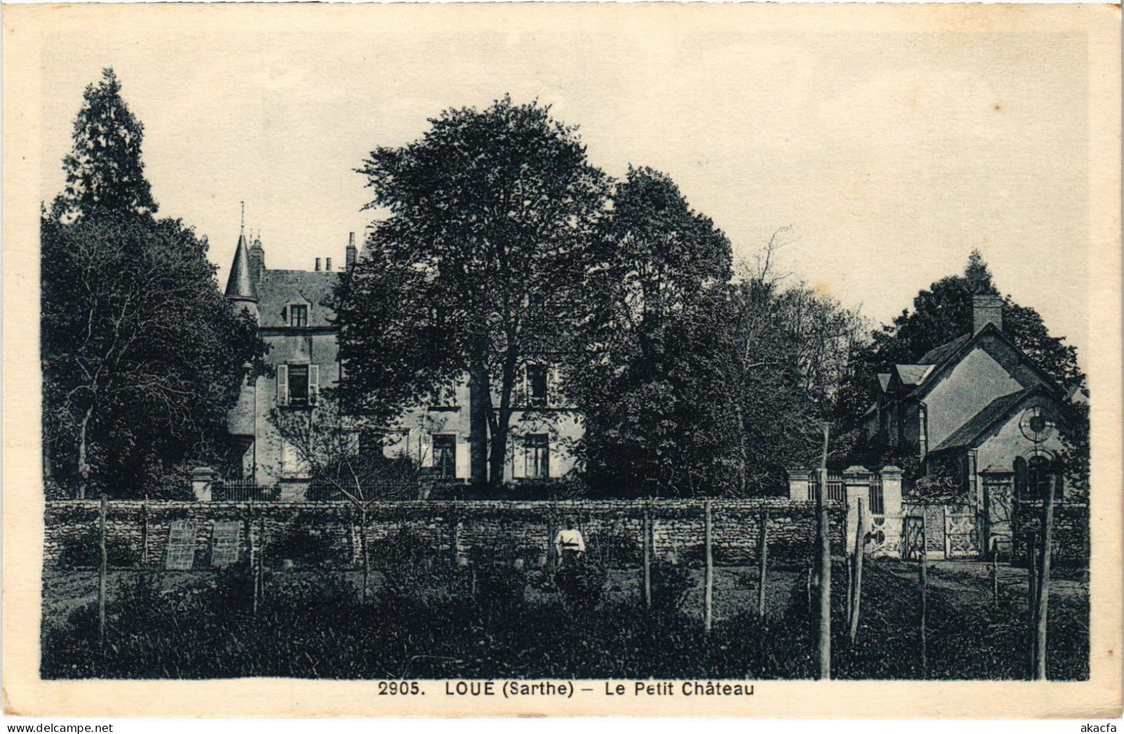 CPA Loue Le Petit Chateau FRANCE (1451122)