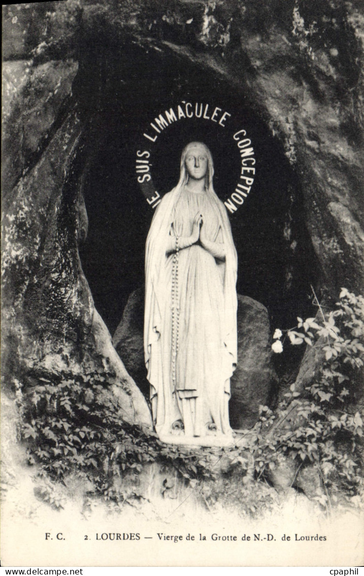CPA Lourdes Vierge de la Grotte de N D de Lourdes