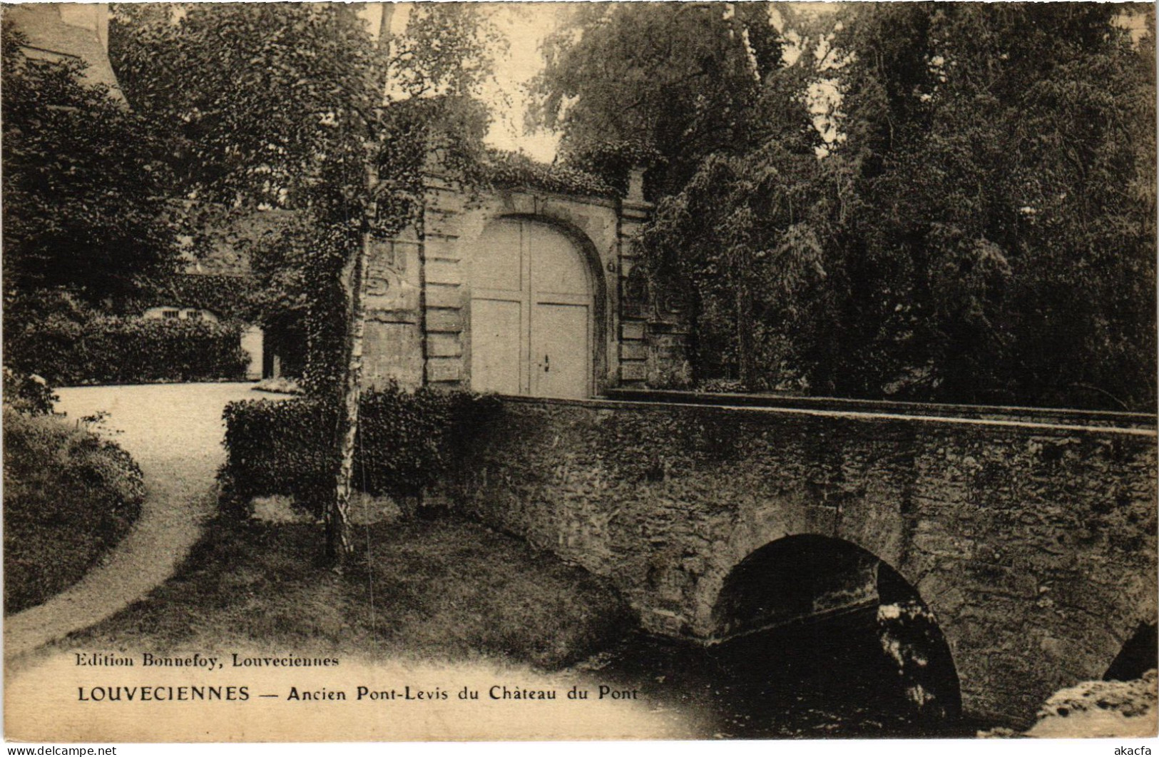 CPA LOUVECIENNES Ancien Pont-Levis du Chateau du Pont (1411766)